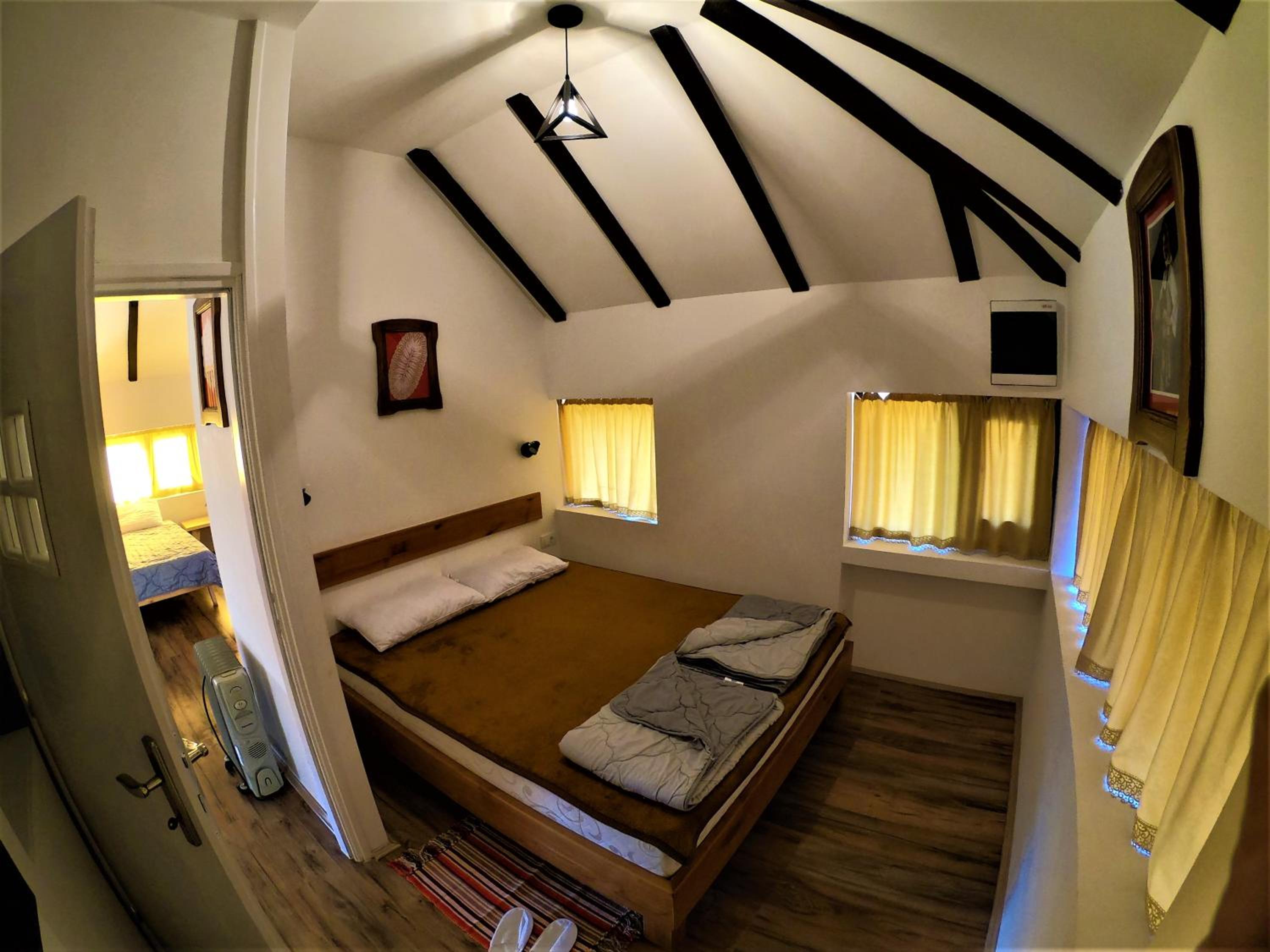 Apartment with Mountain View photo 3
