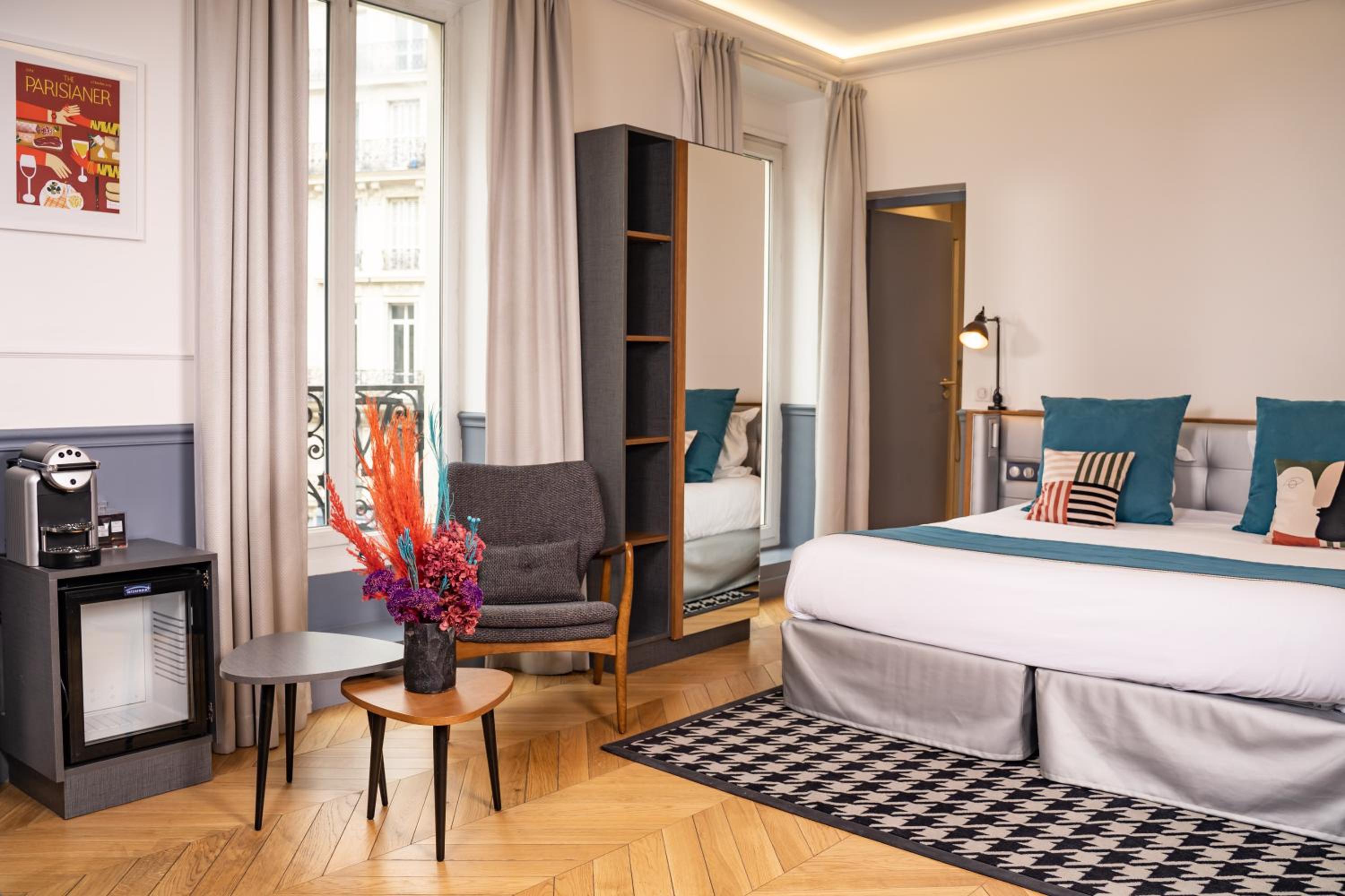 Junior Suite with Balcony