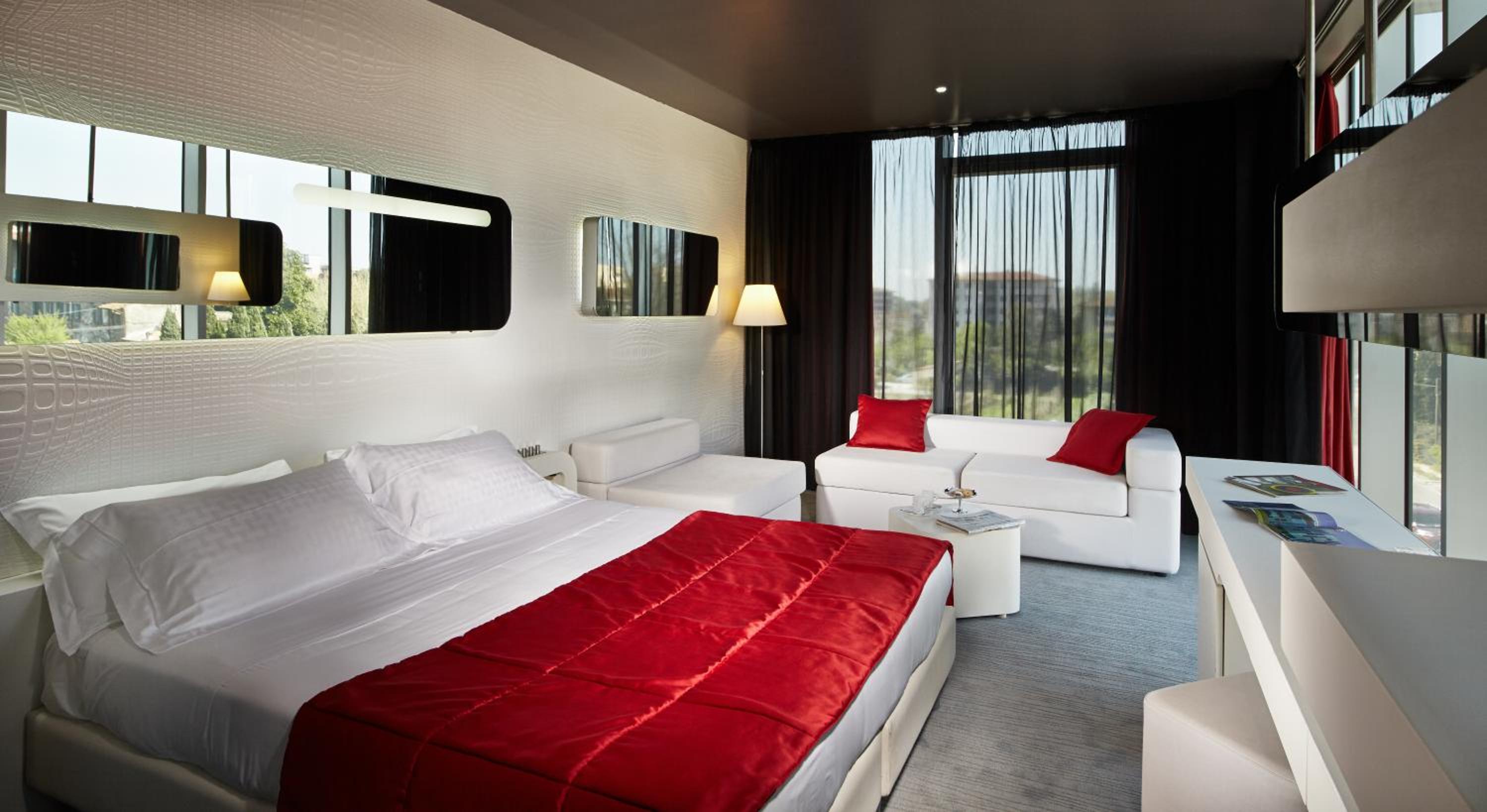 Junior Suite - Photo 1
