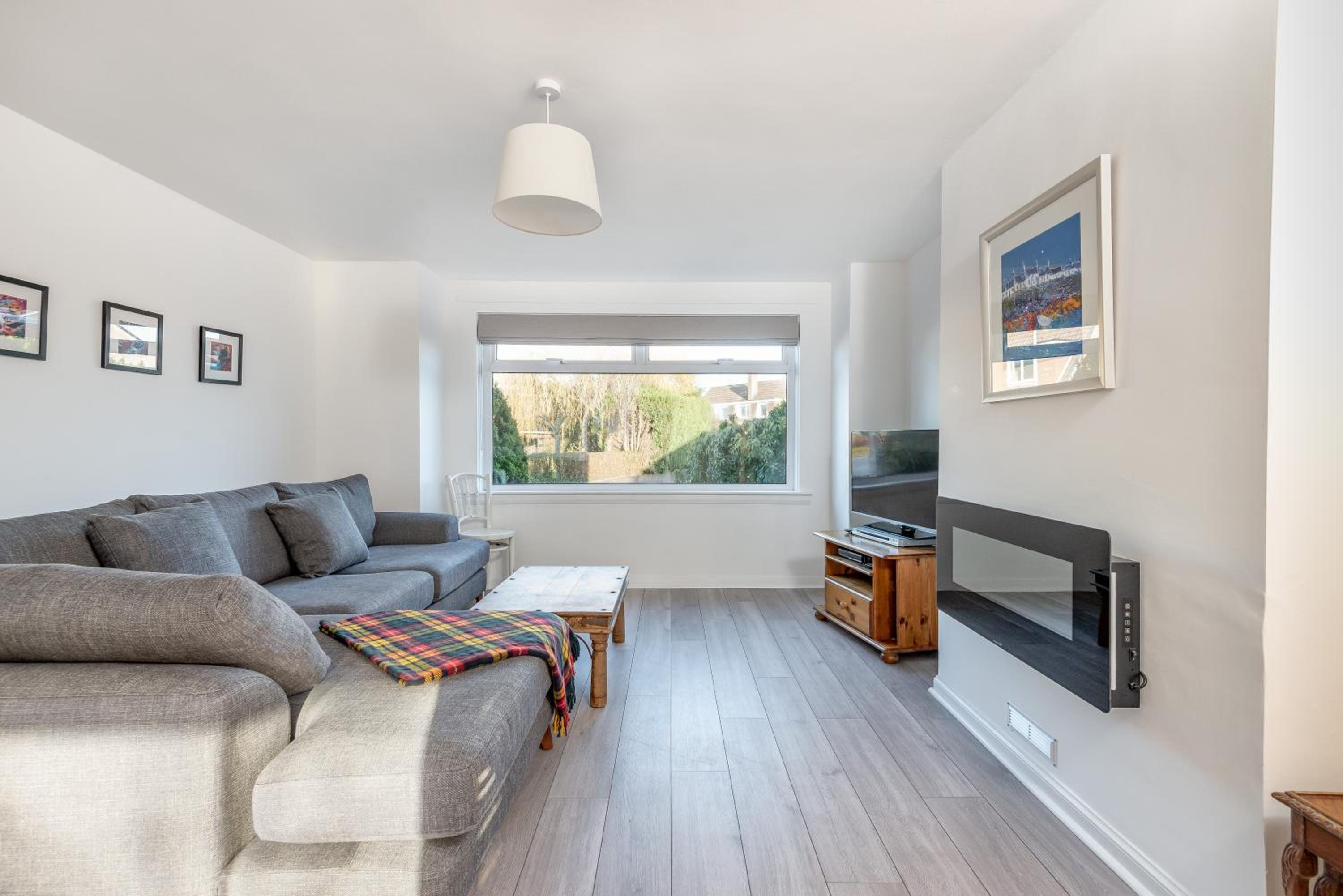 Three-Bedroom House photo 1