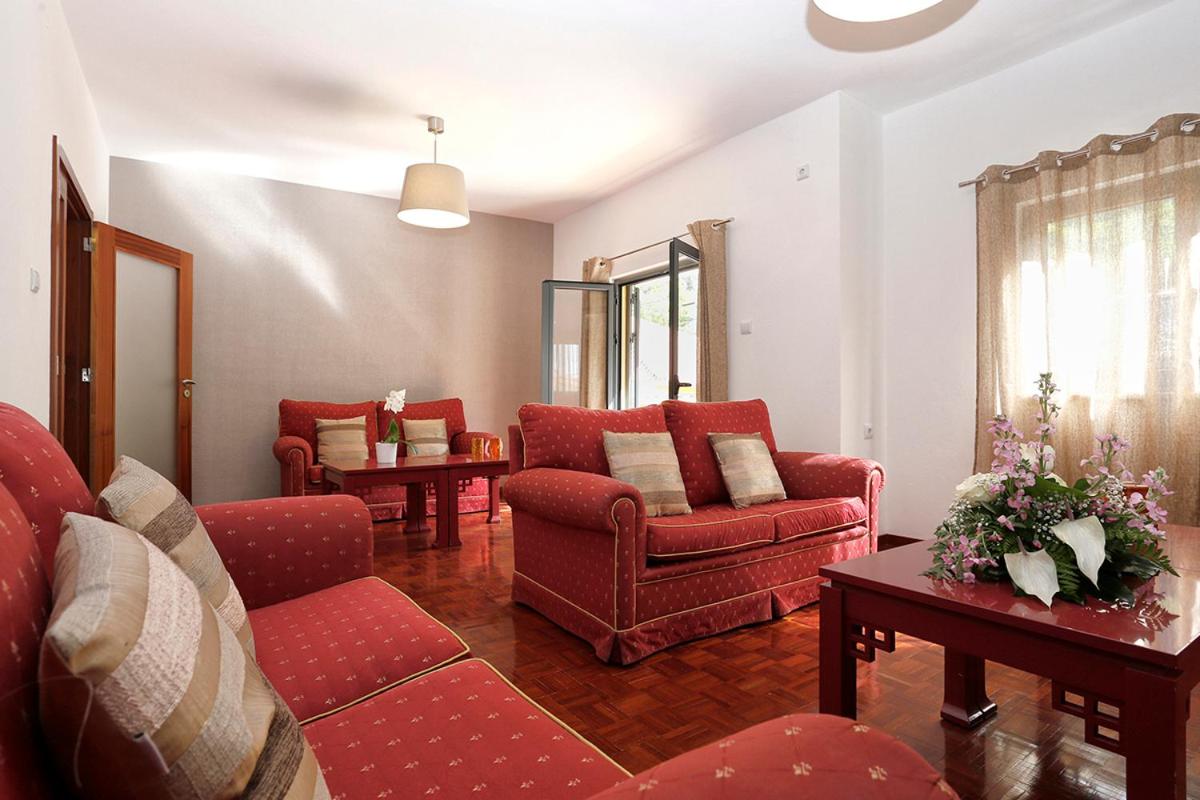 Three-Bedroom House photo 2