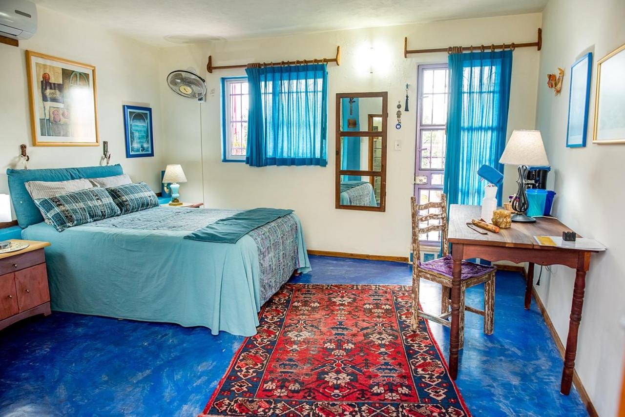 Deluxe Double Room with Balcony - Photo 9
