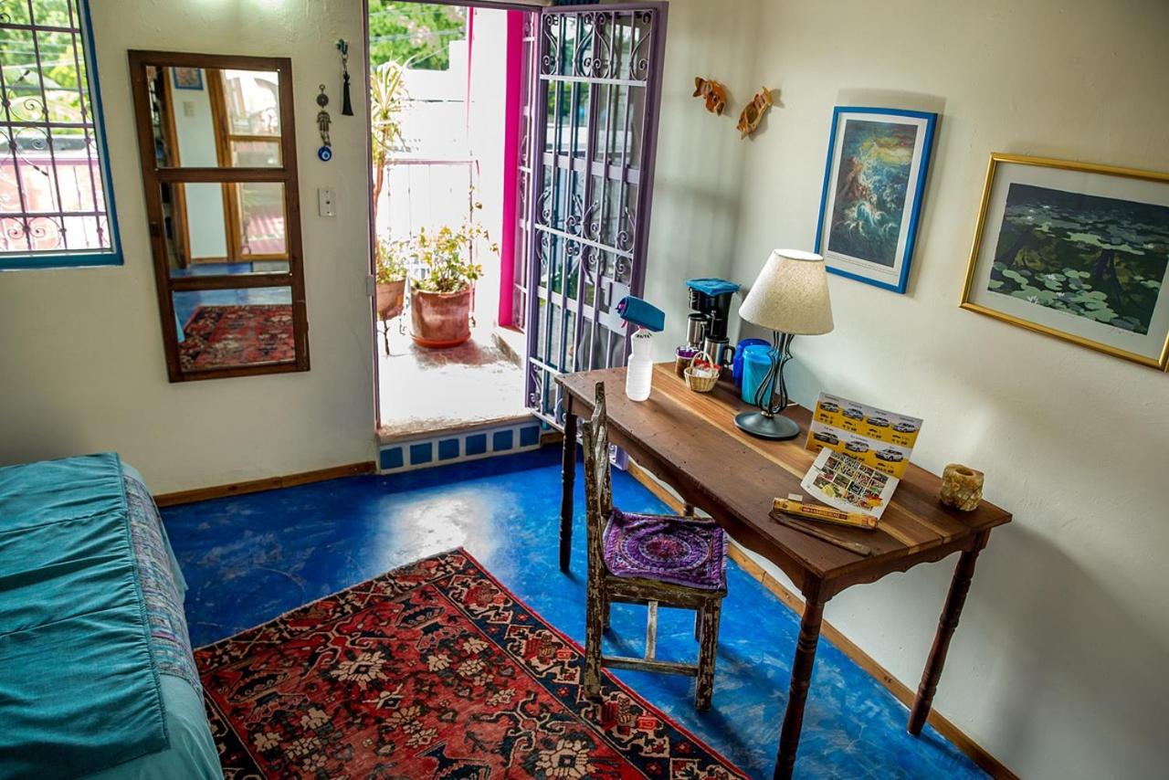 Deluxe Double Room with Balcony - Photo 2