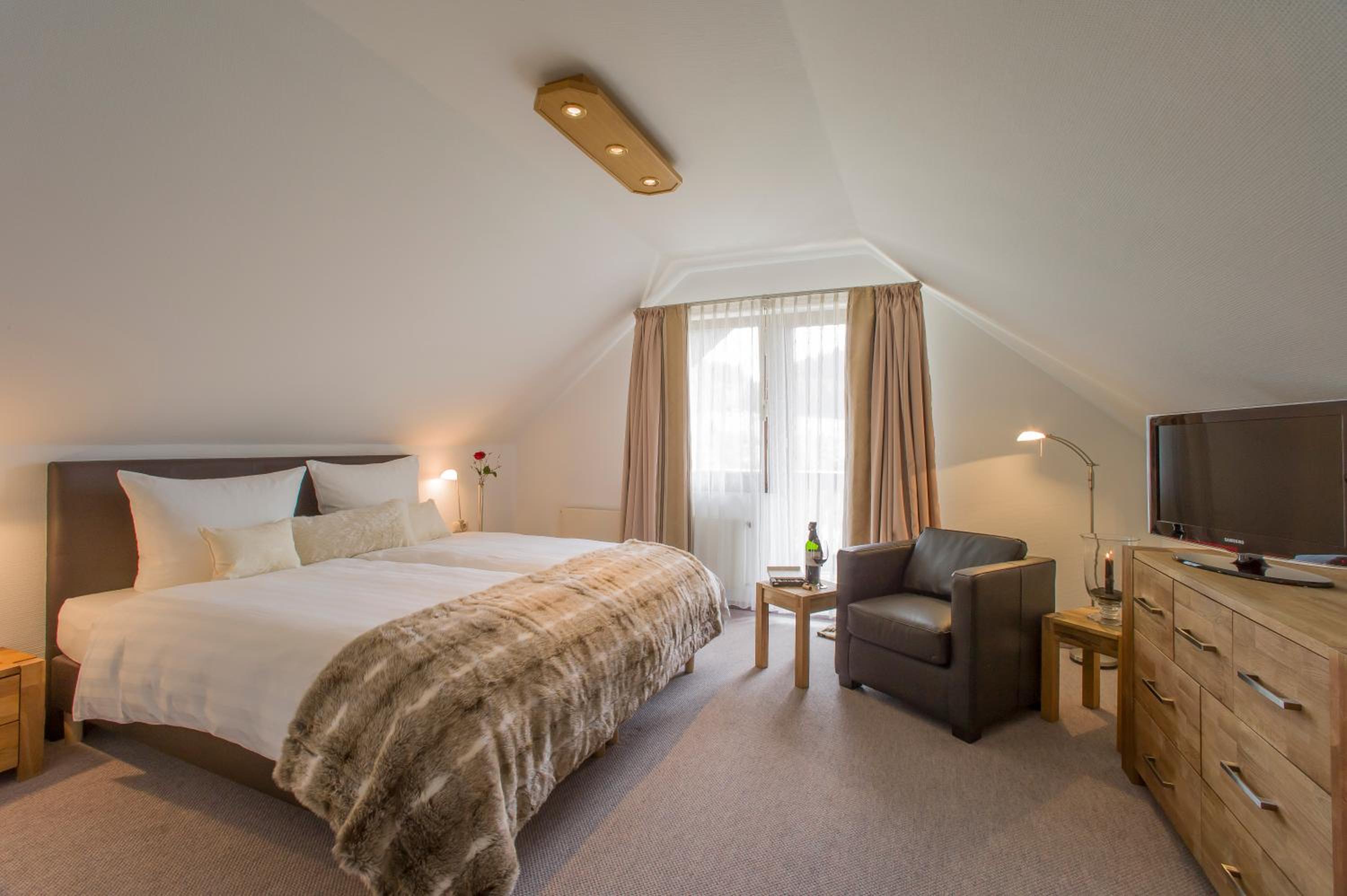 Standard Double Room photo 3