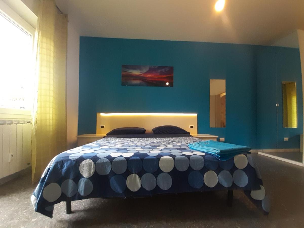 Triple Room with Shared Bathroom photo 3