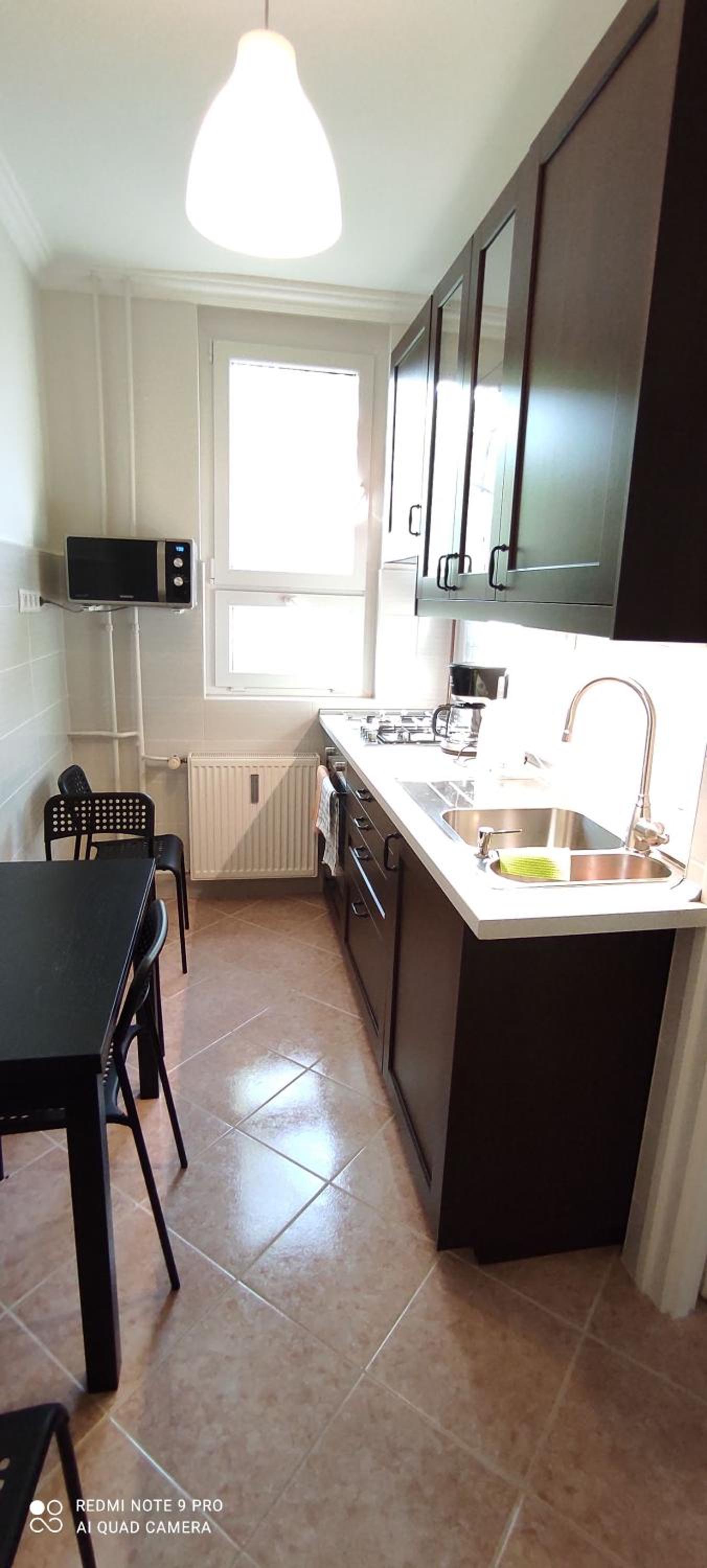 Two-Bedroom Apartment - Photo 24