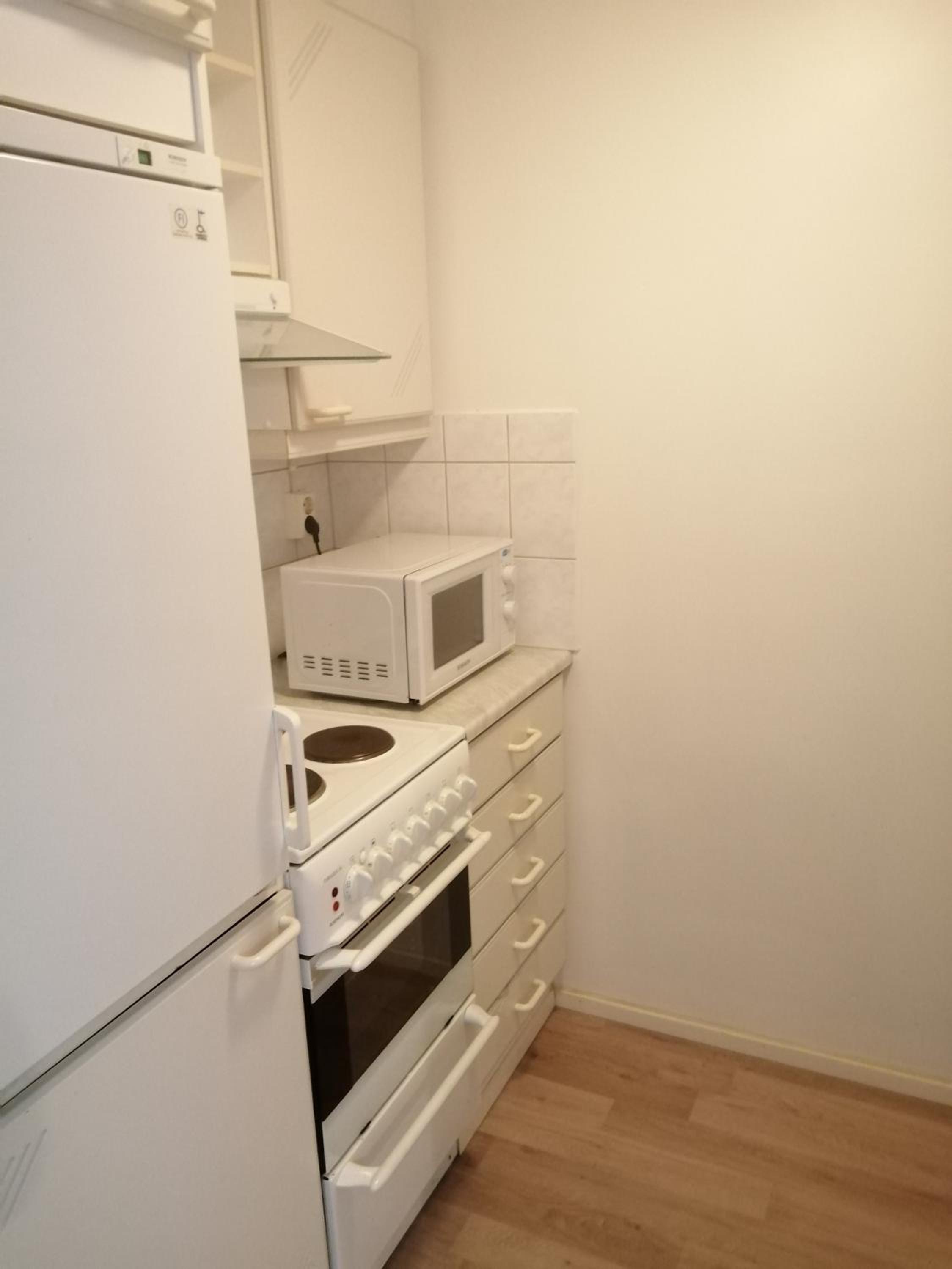 One-Bedroom Apartment photo 3