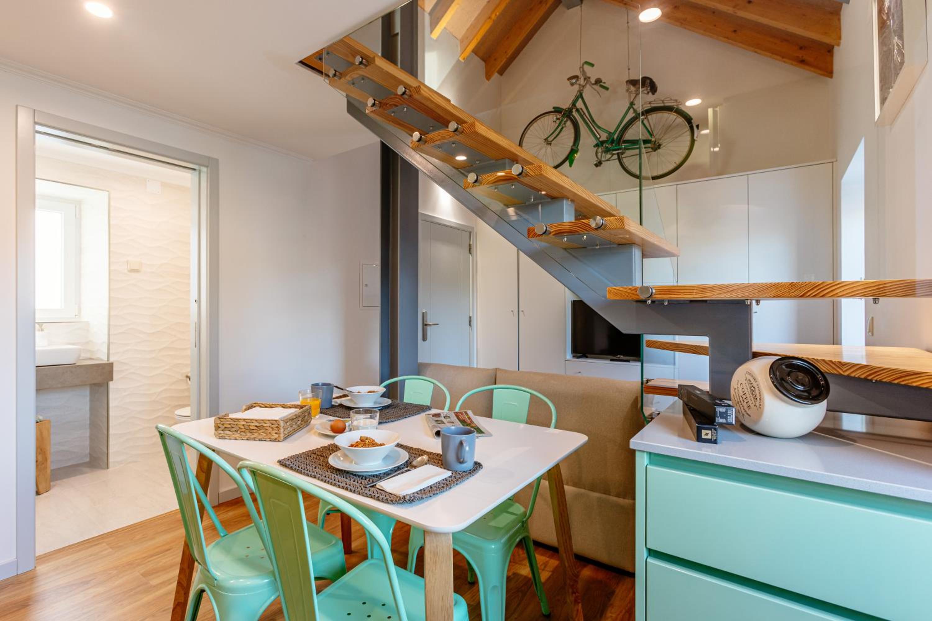 Duplex Apartment - Photo 6