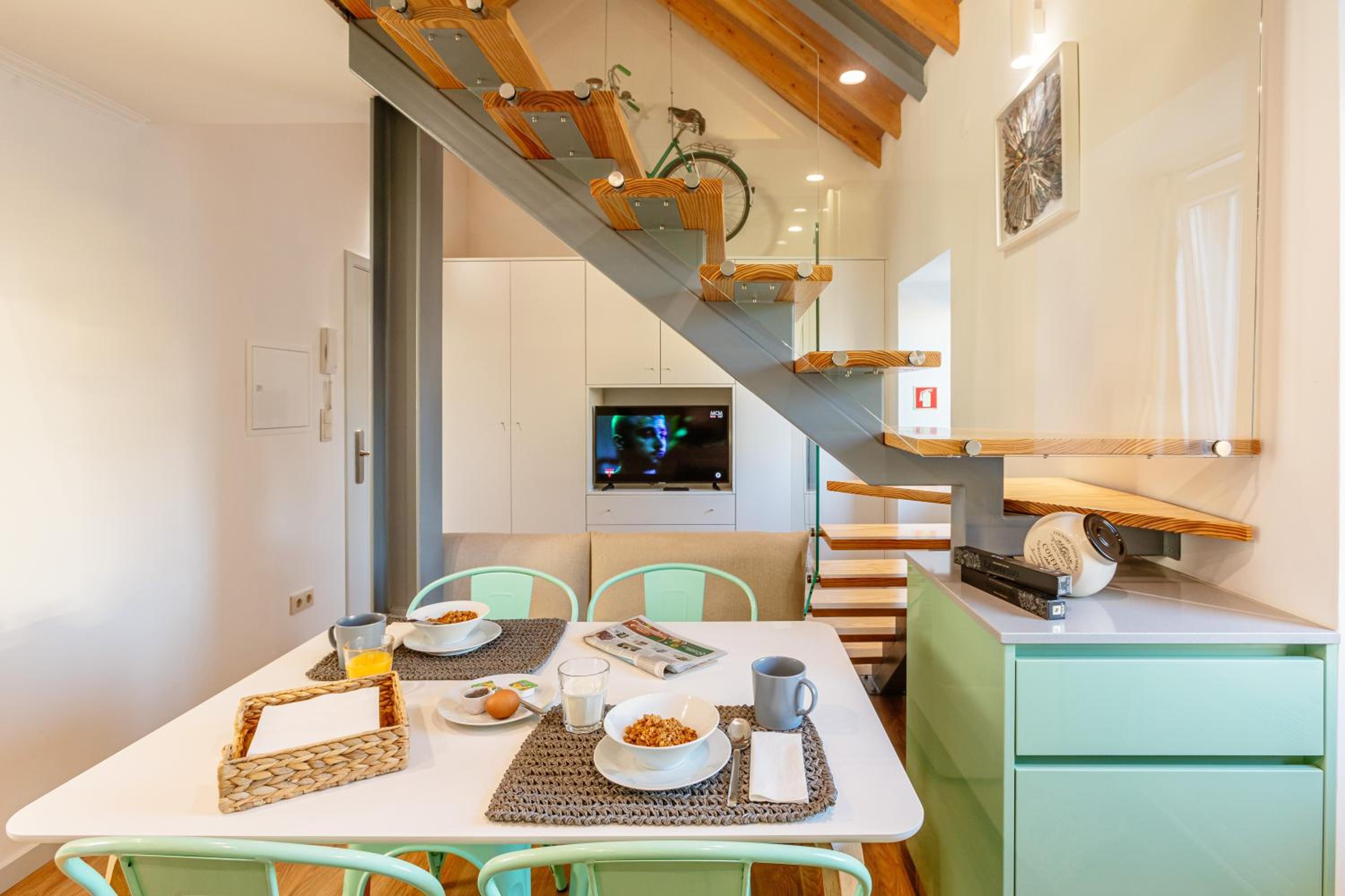 Duplex Apartment - Photo 35