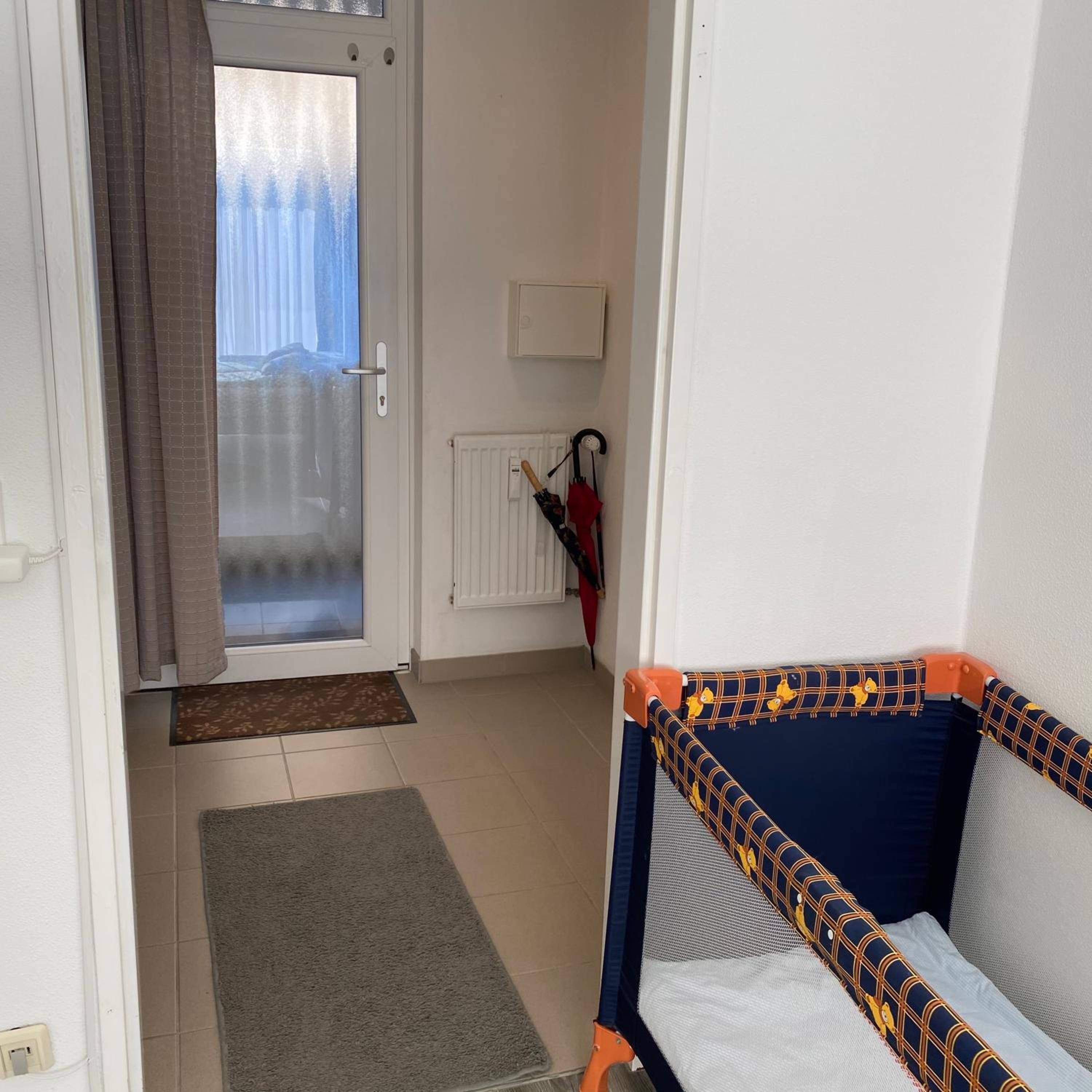 Apartment photo 2