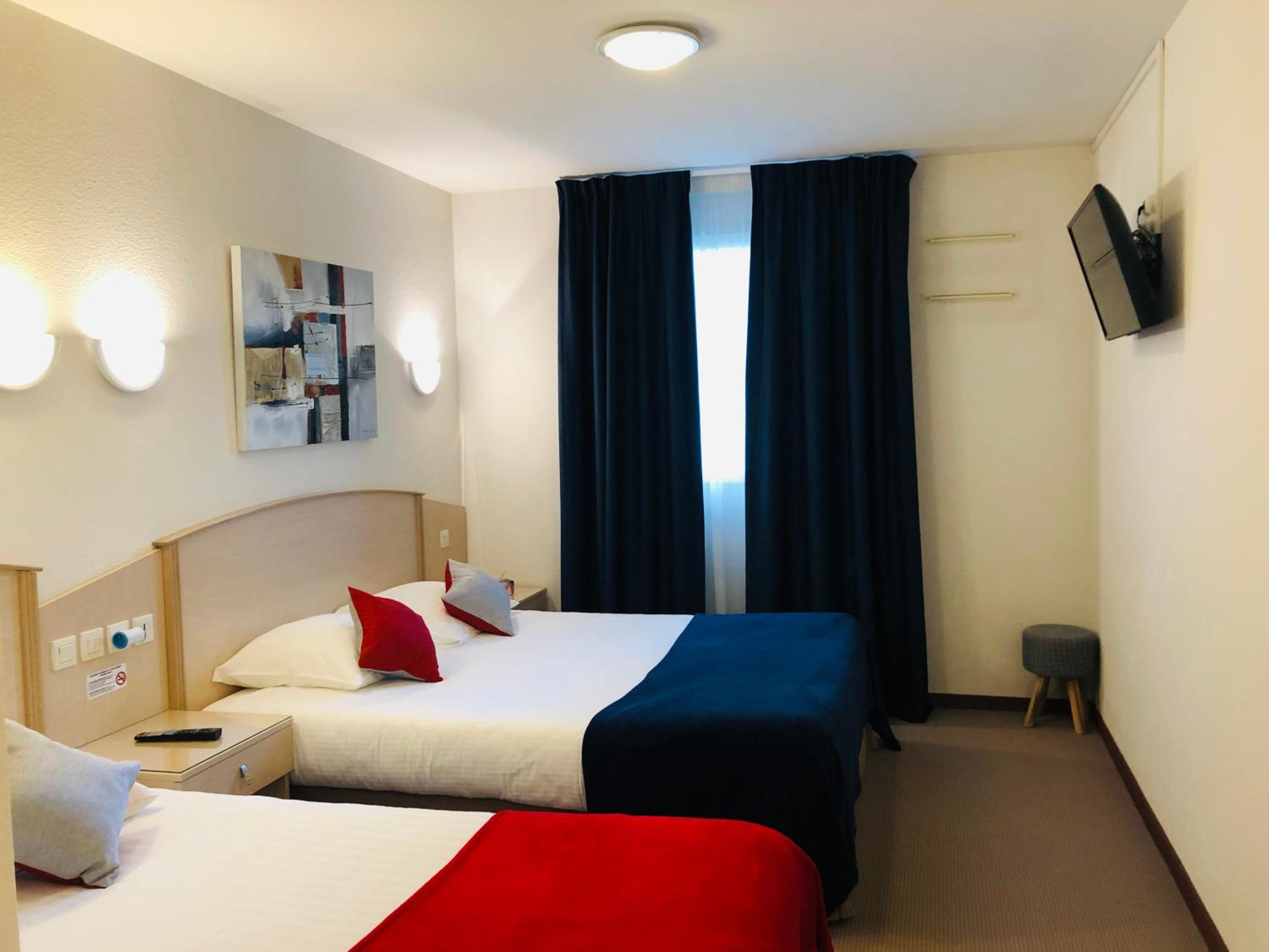 Triple Room - Photo 6