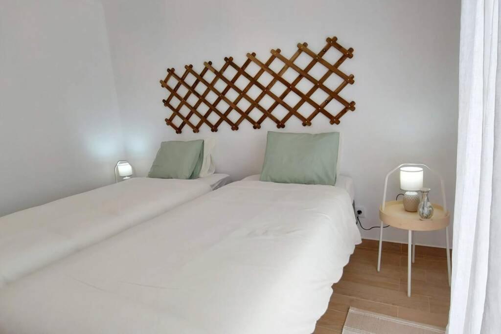 One-Bedroom House photo 2