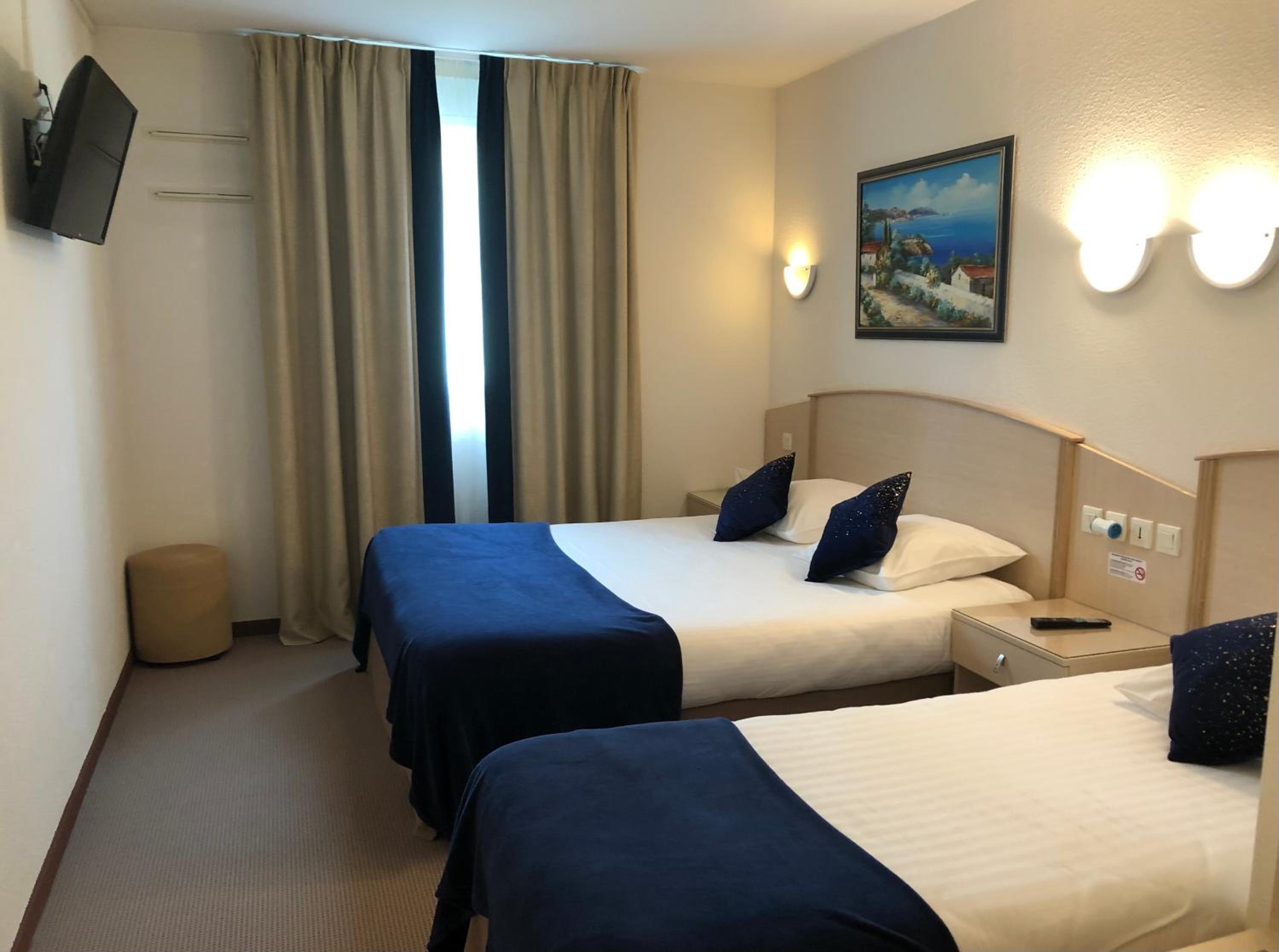Triple Room - Photo 5