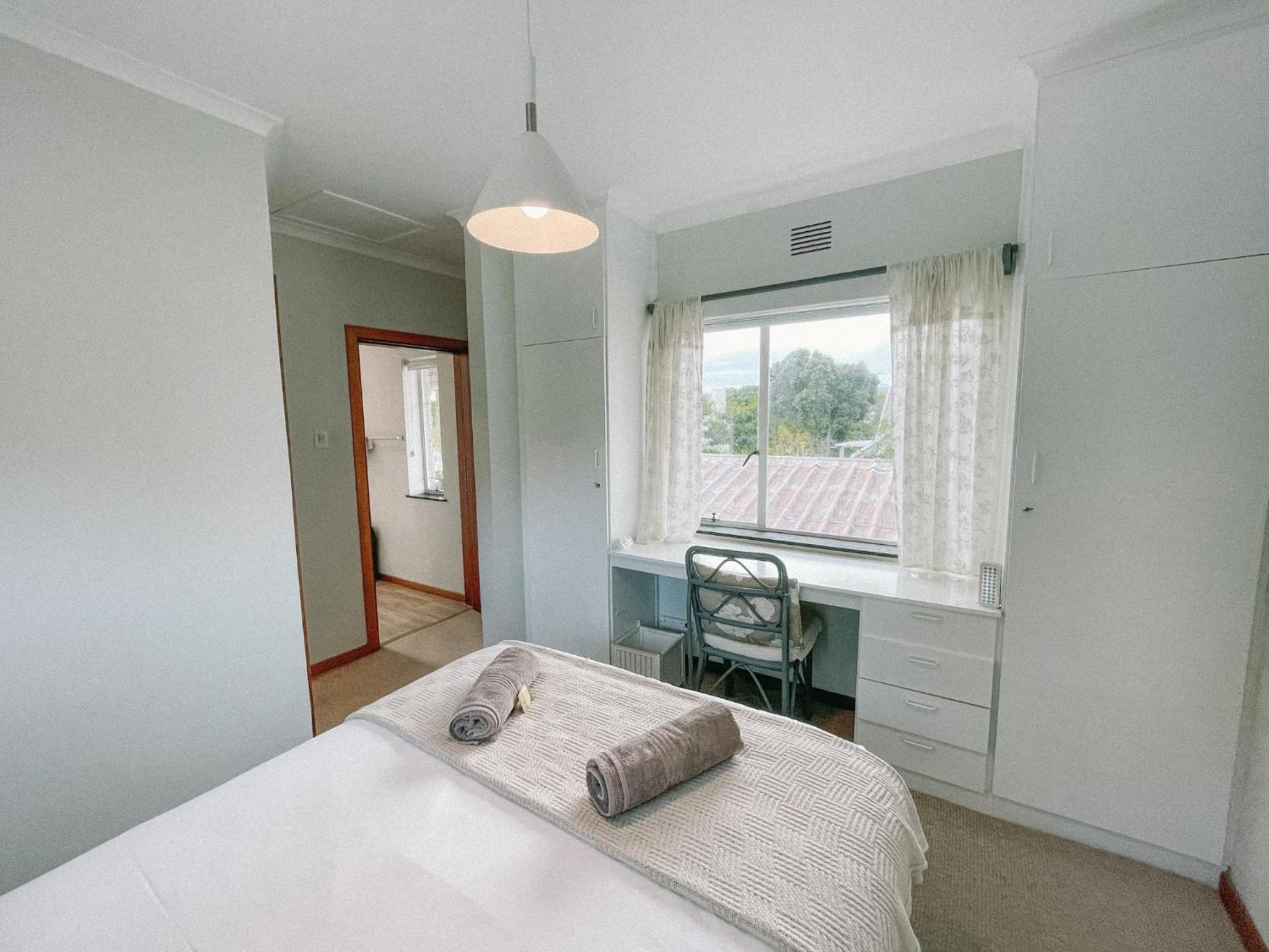One-Bedroom Apartment - Photo 9