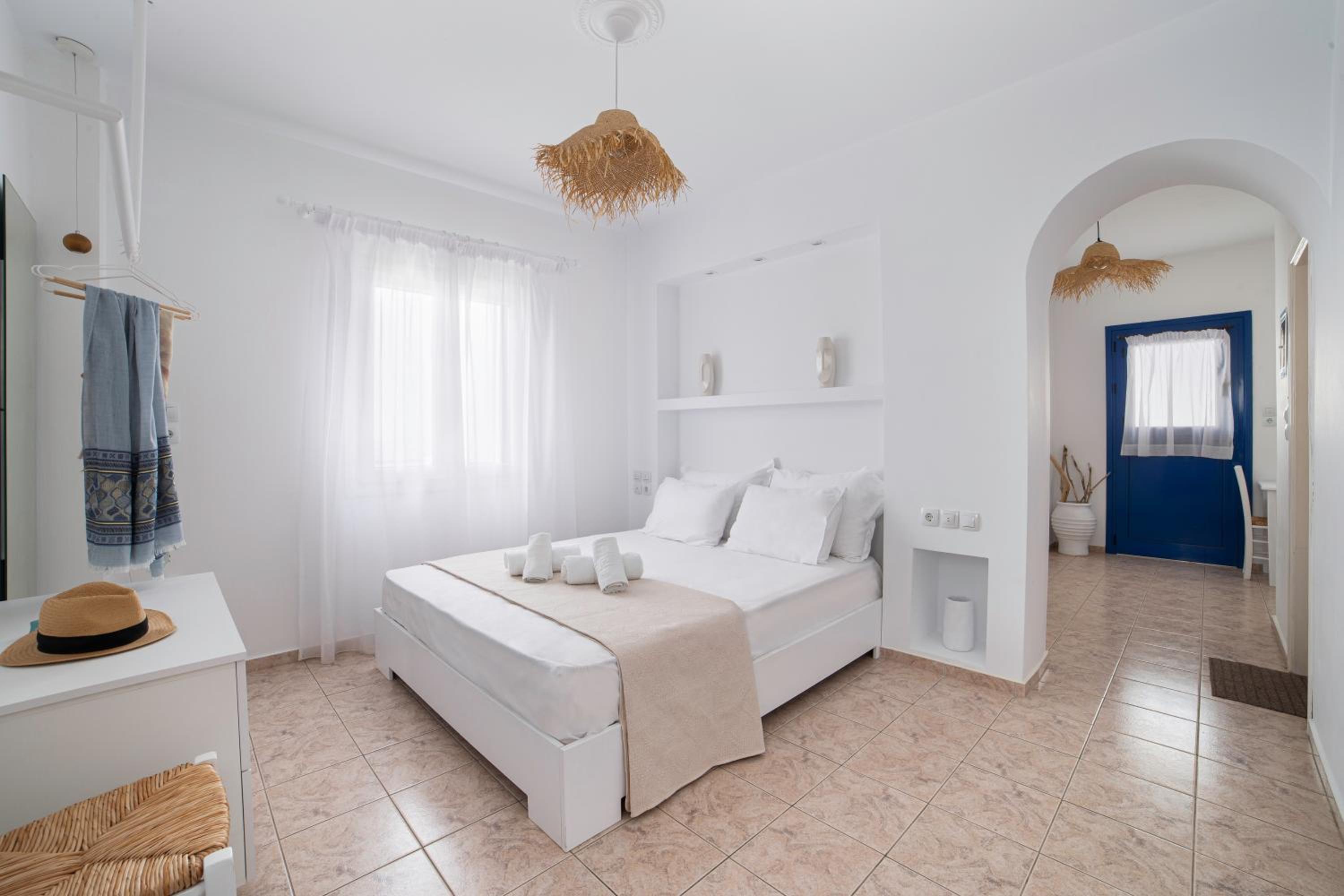 Superior Double or Twin Room with Sea View photo 3