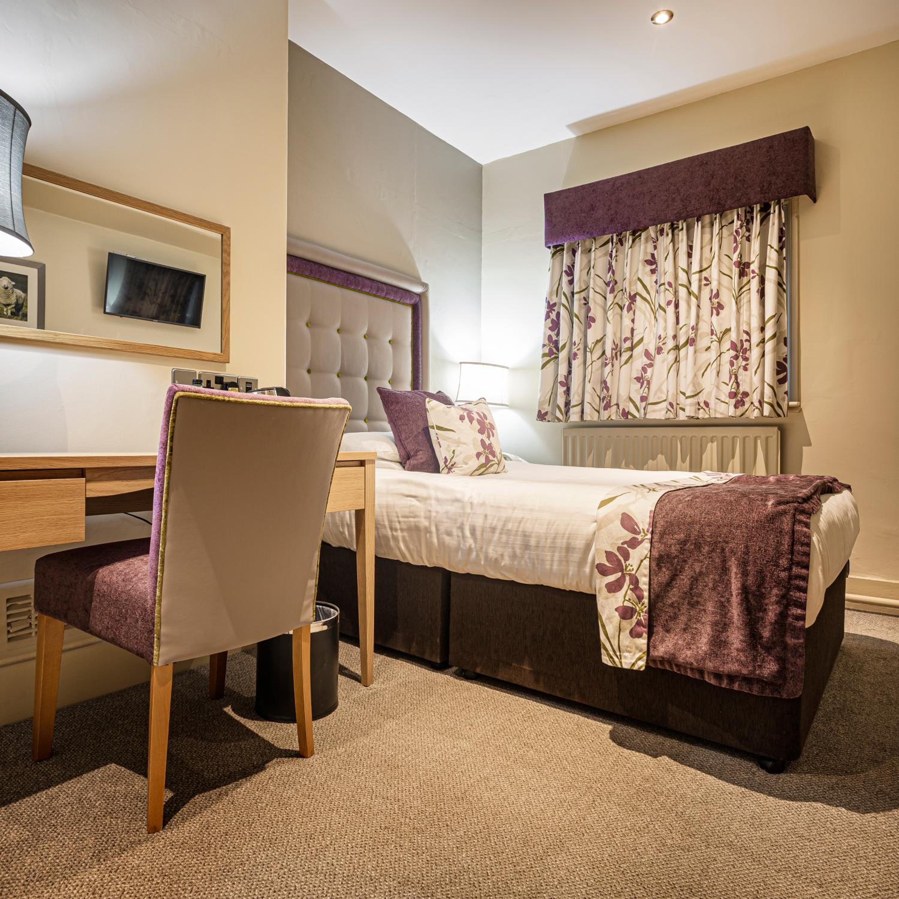 Small Double Room photo 3