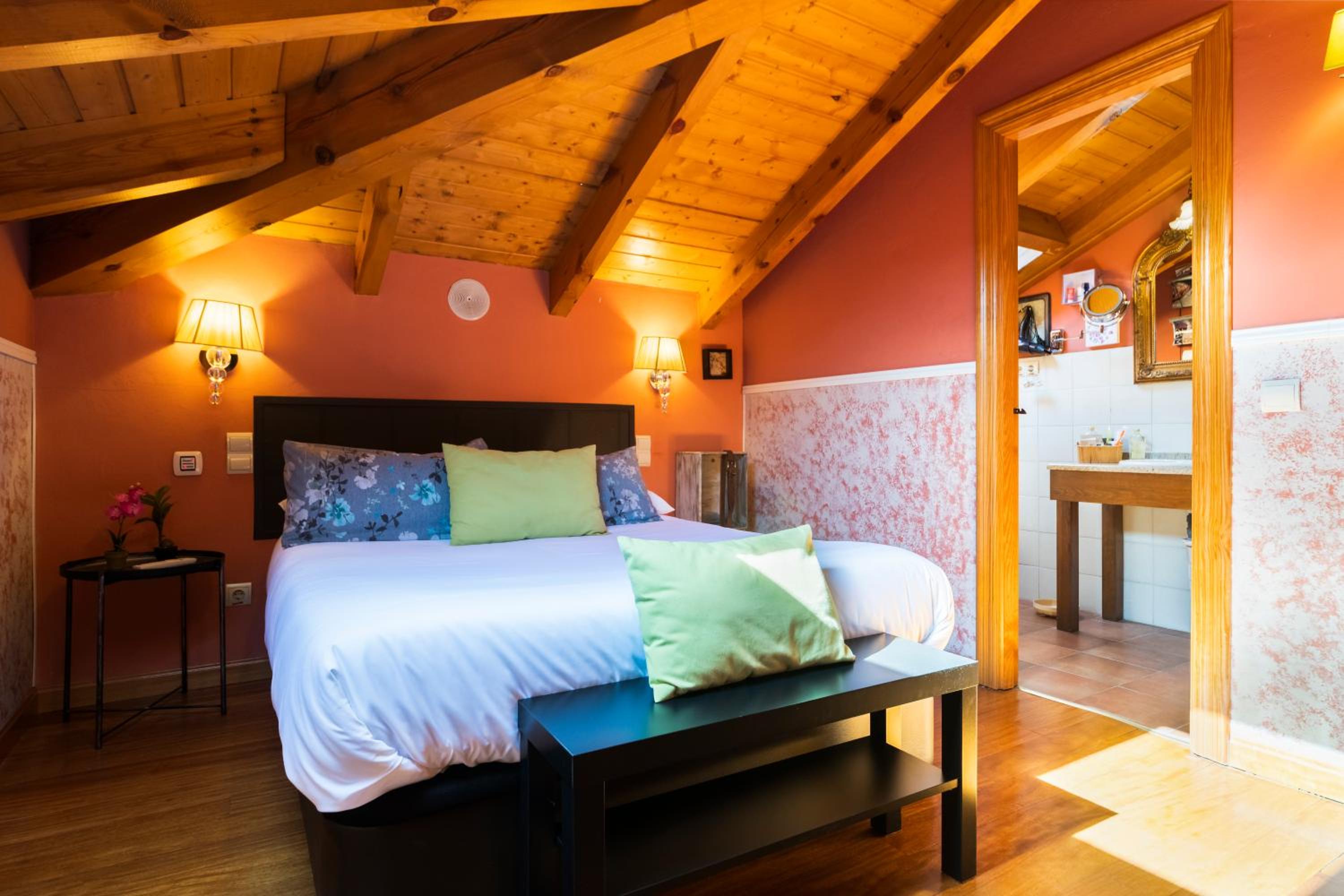 Superior Double Room - Photo 5