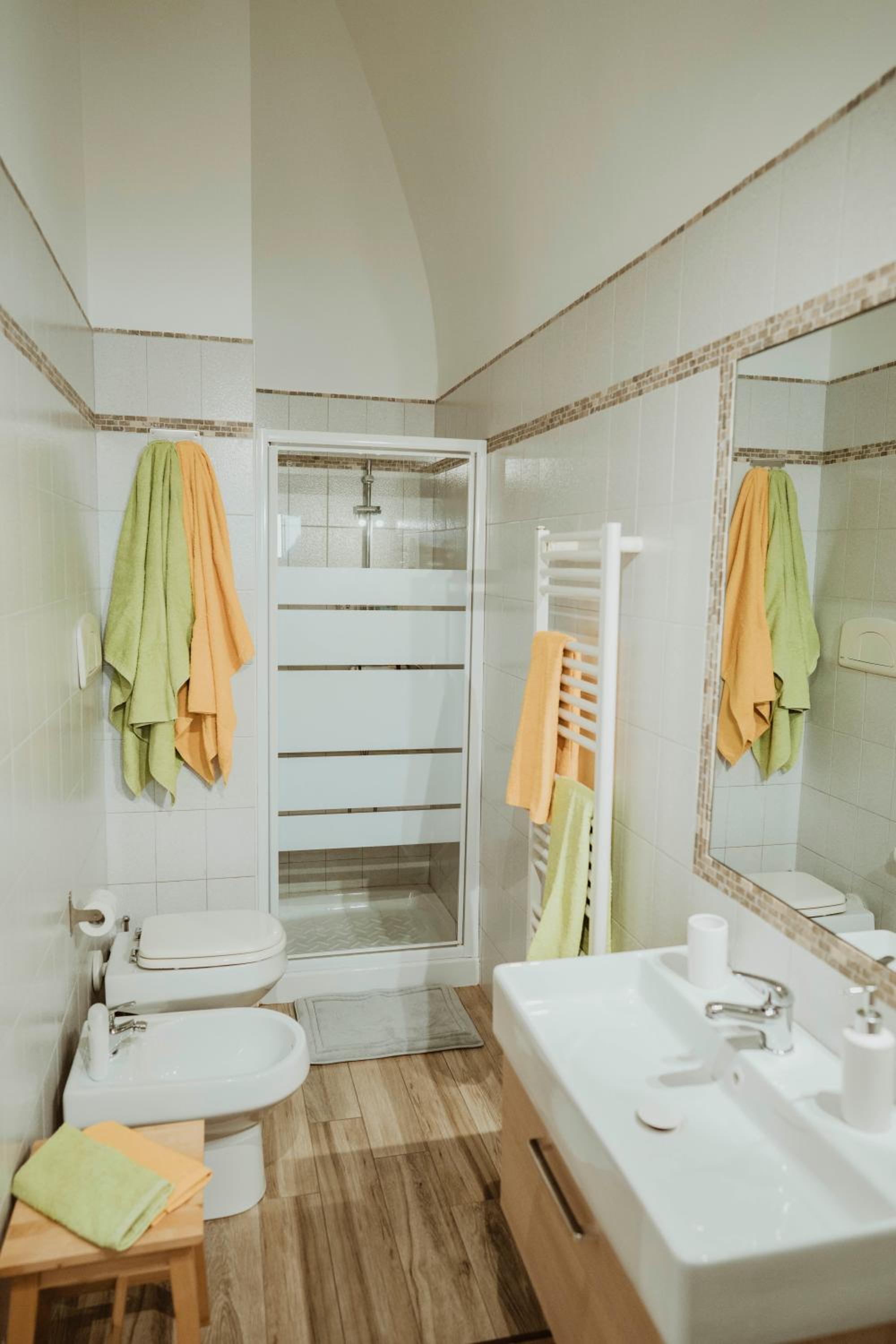 One-Bedroom House - Photo 22