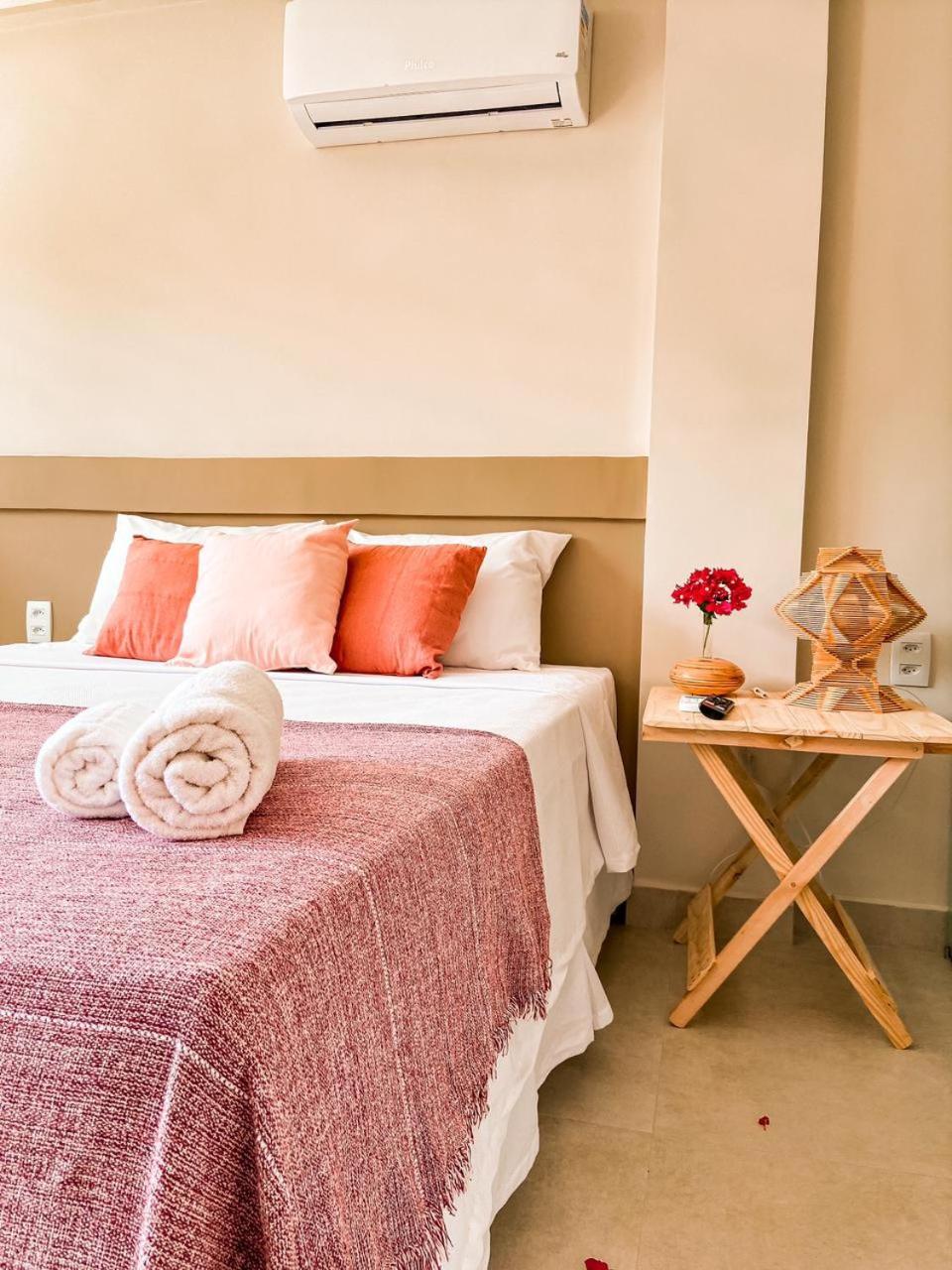 Deluxe Double Room - Photo 12