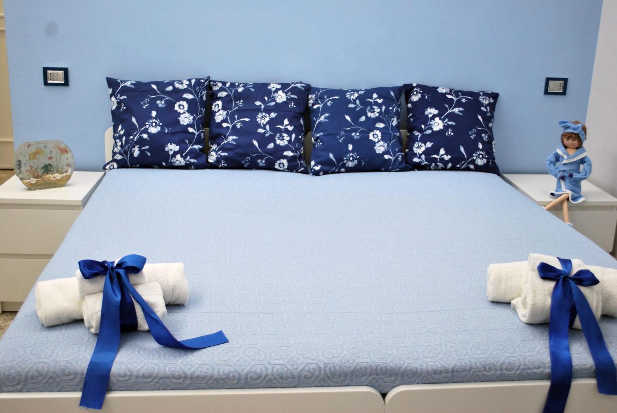 Double or Twin Room with Private Bathroom photo 1