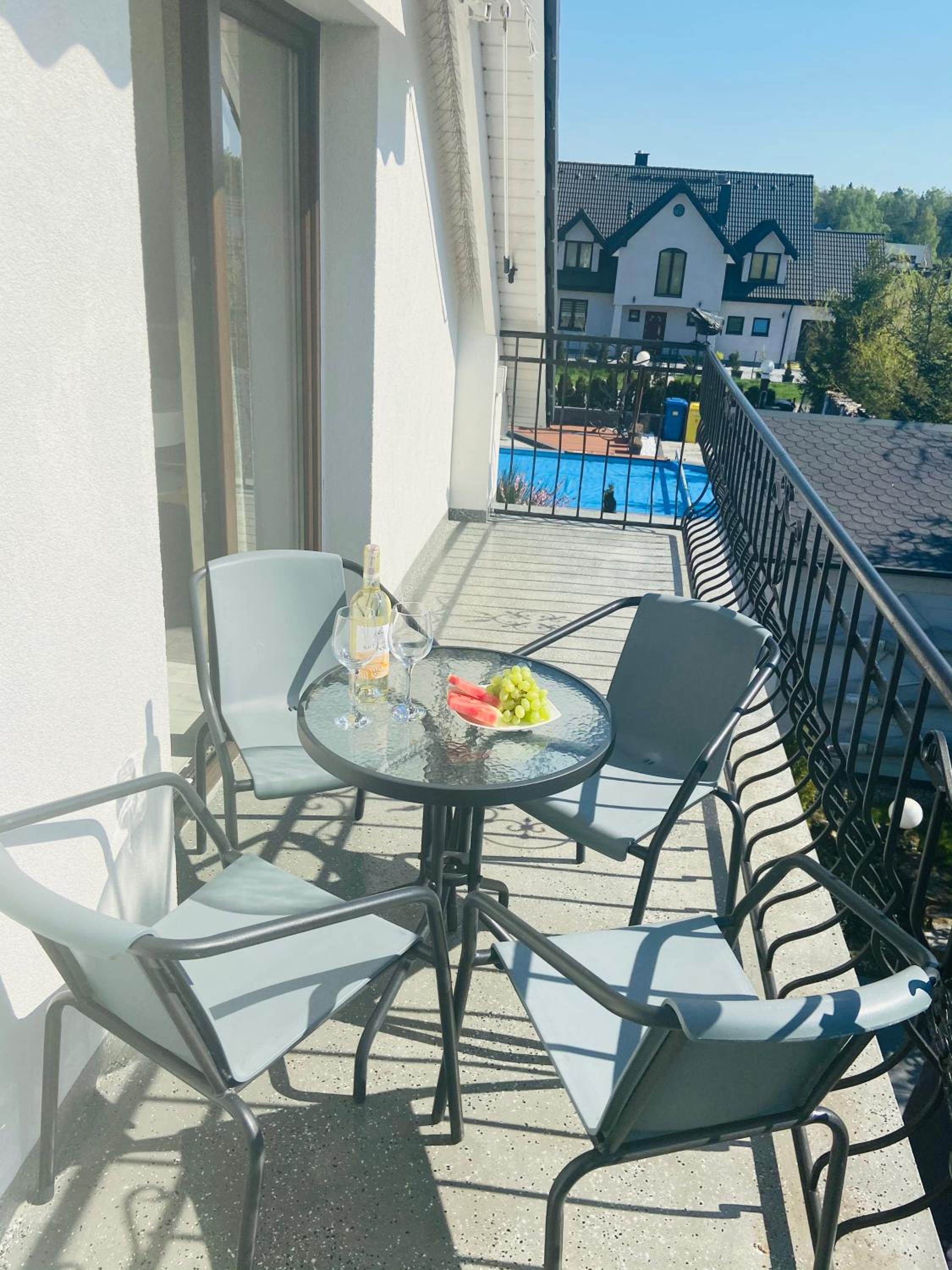 Suite with Balcony photo 1