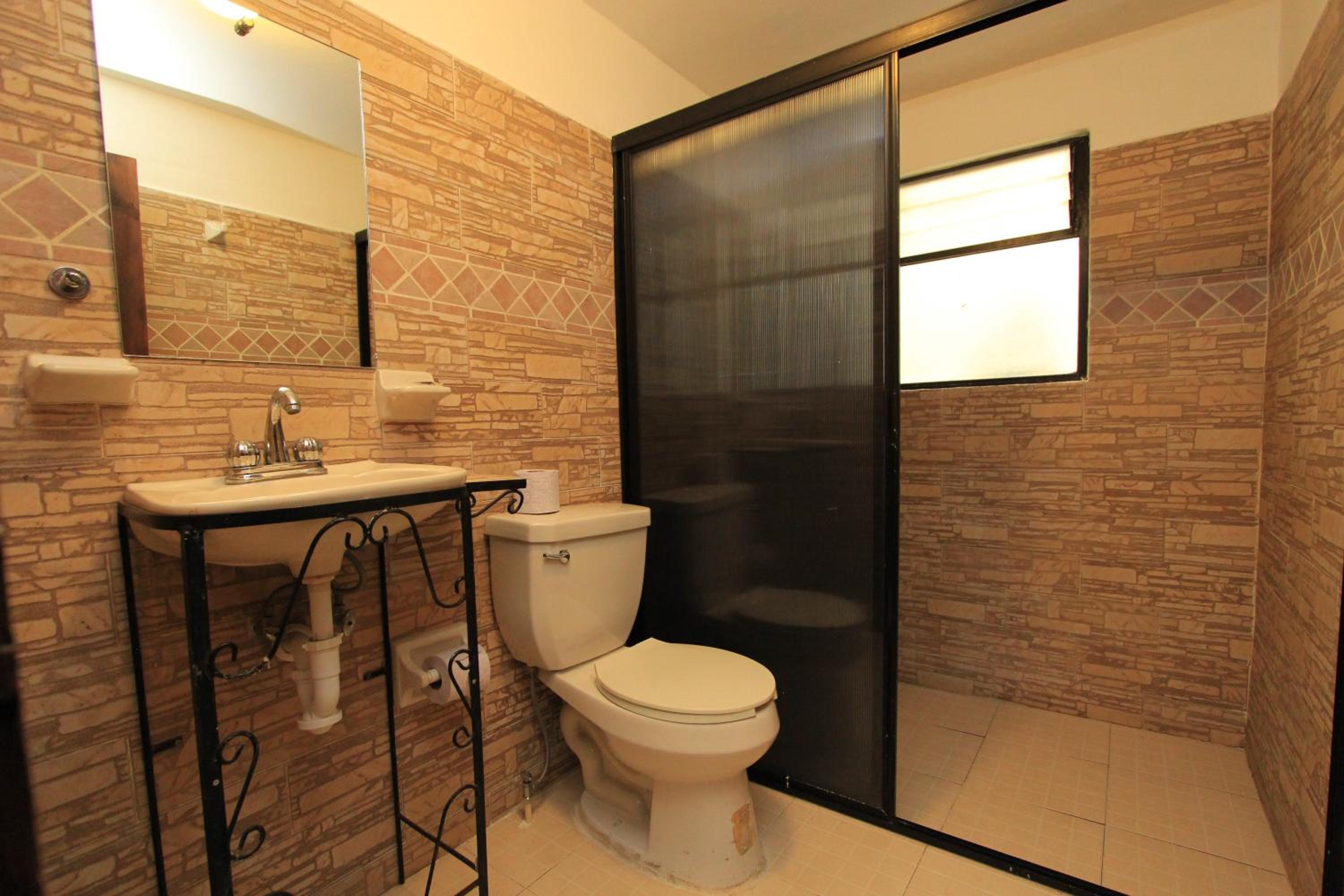 Standard Triple Room photo 2