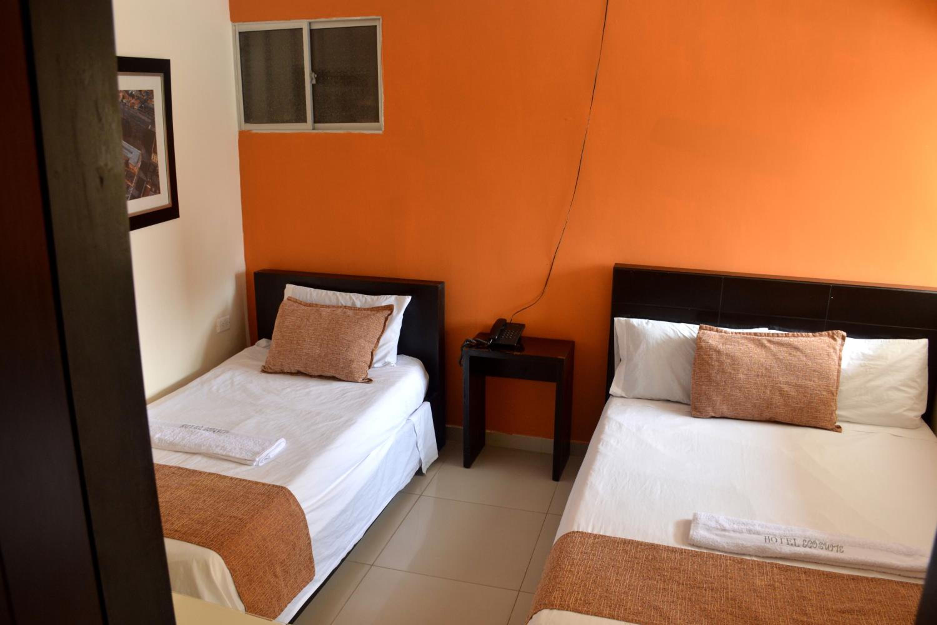Superior Twin Room photo 2