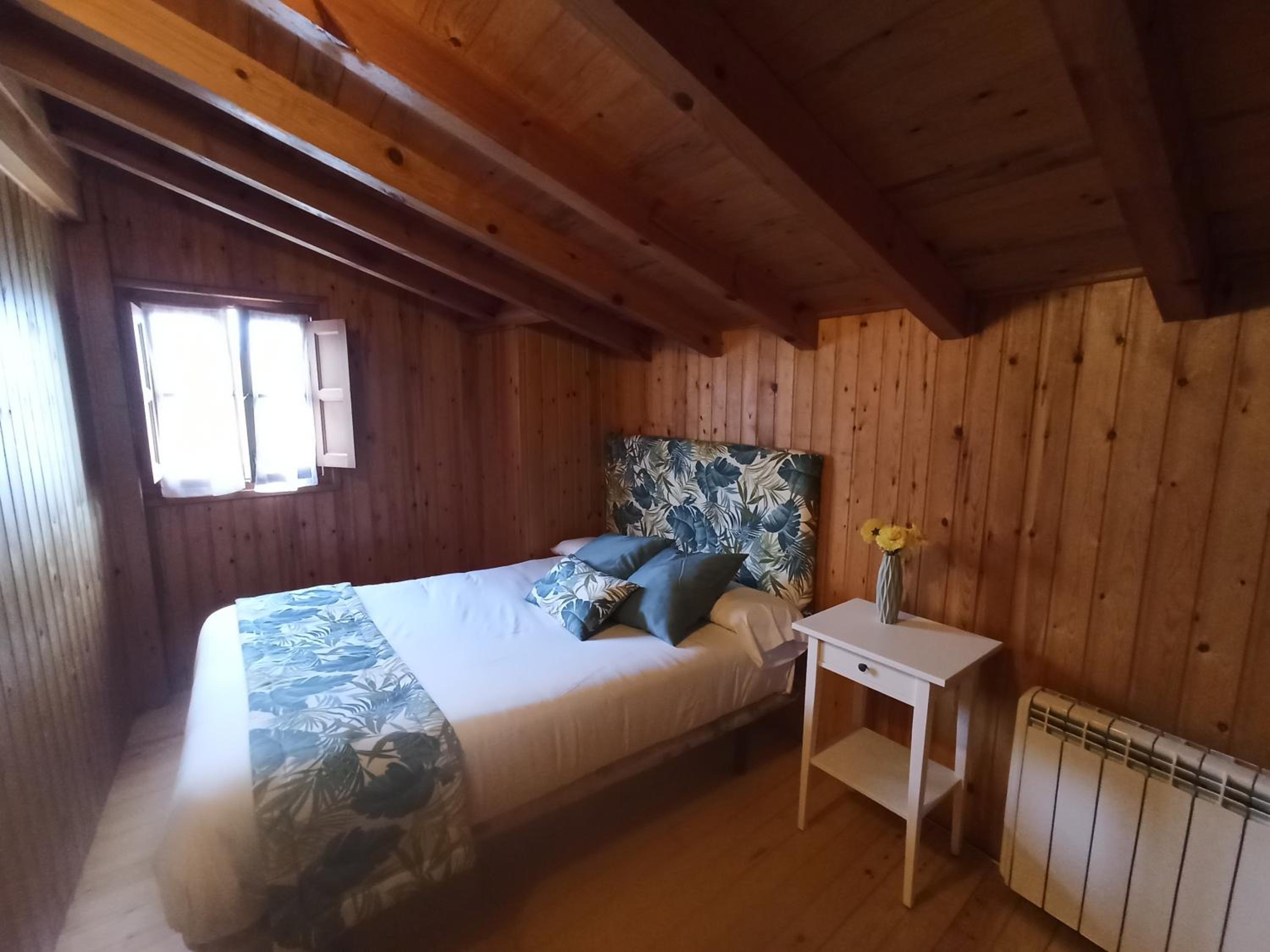 Two-Bedroom Chalet - Photo 3
