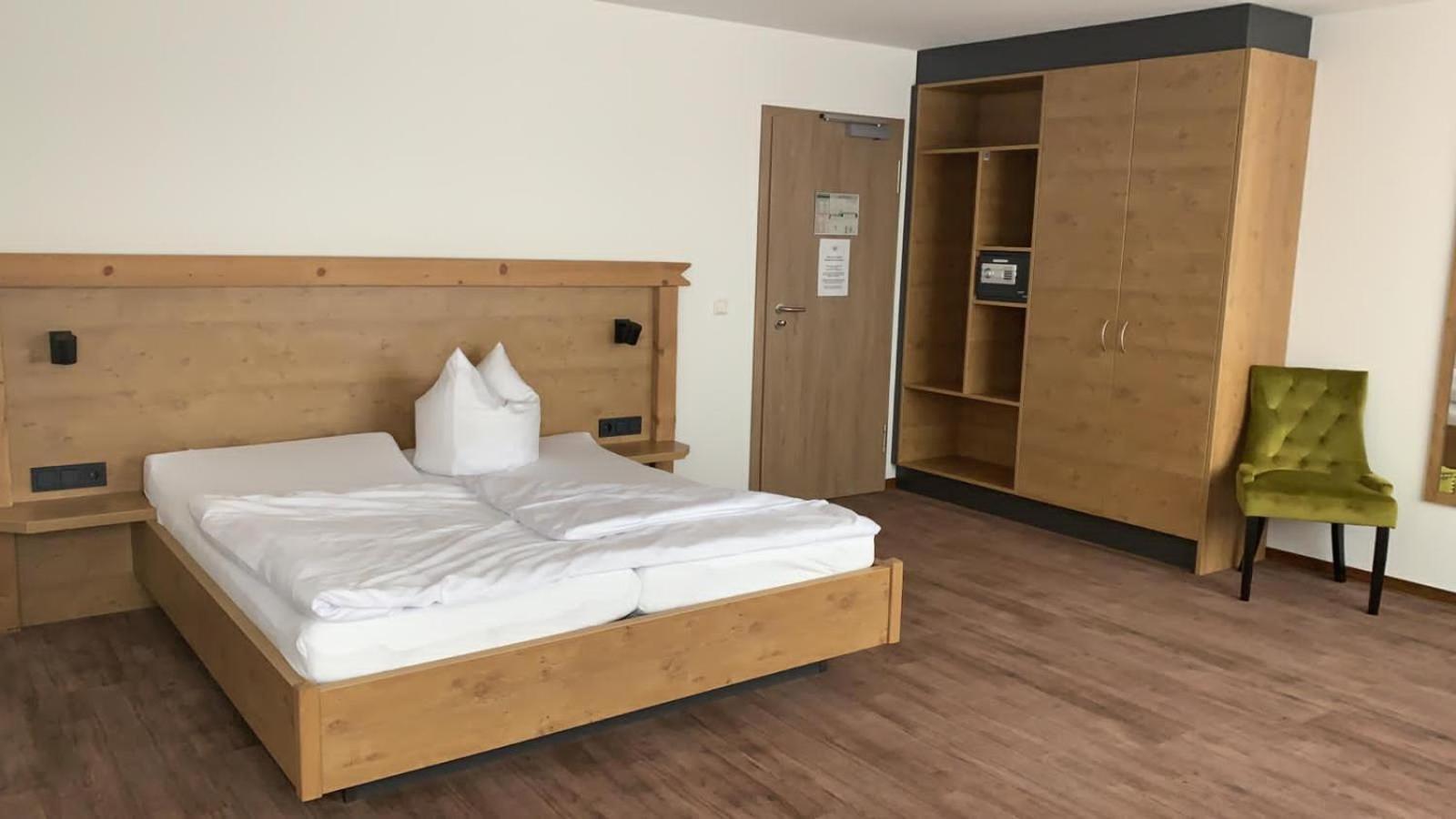 SCHWABEN Suite  - Photo 1