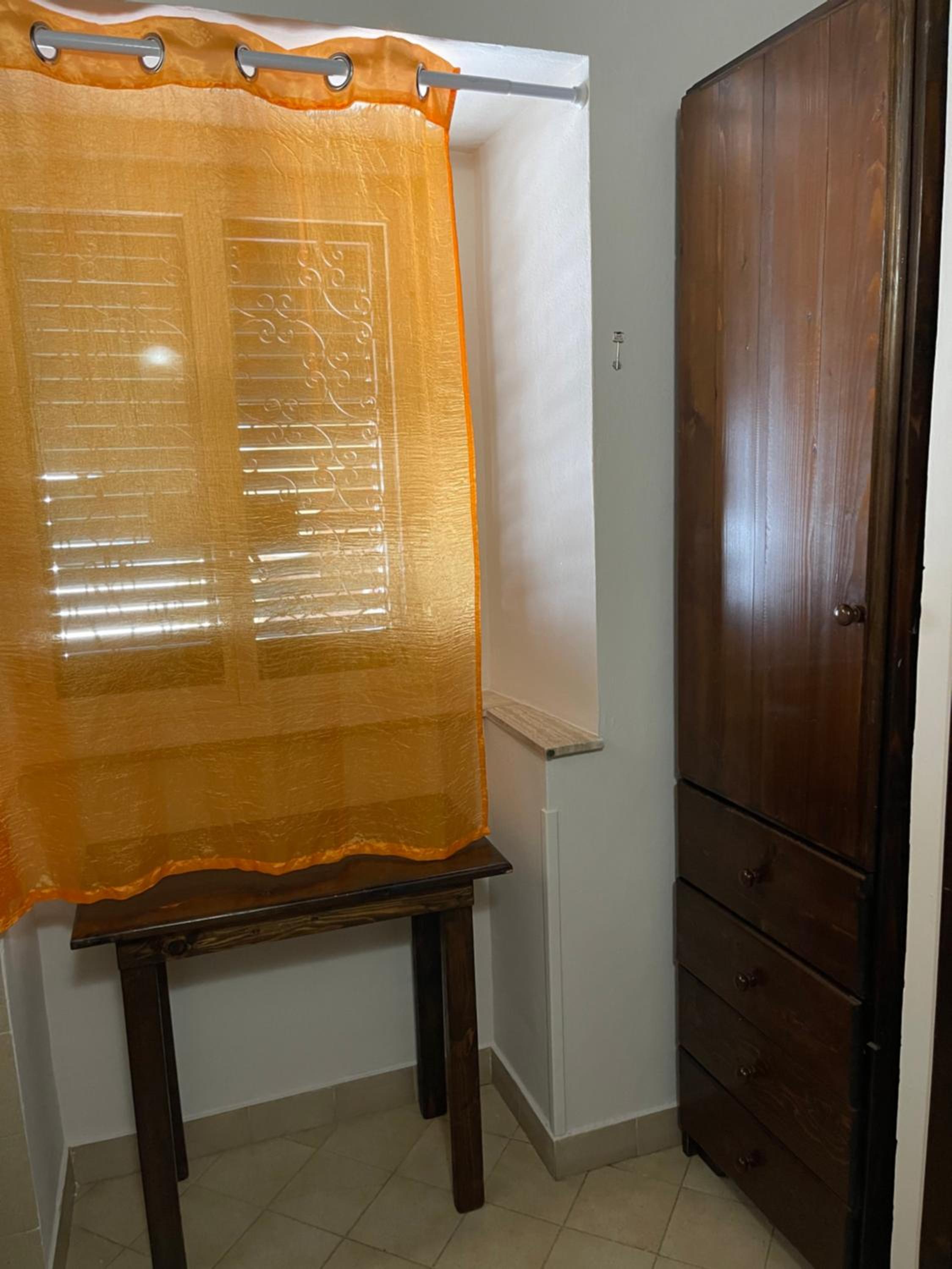 Two-Bedroom House - Photo 9