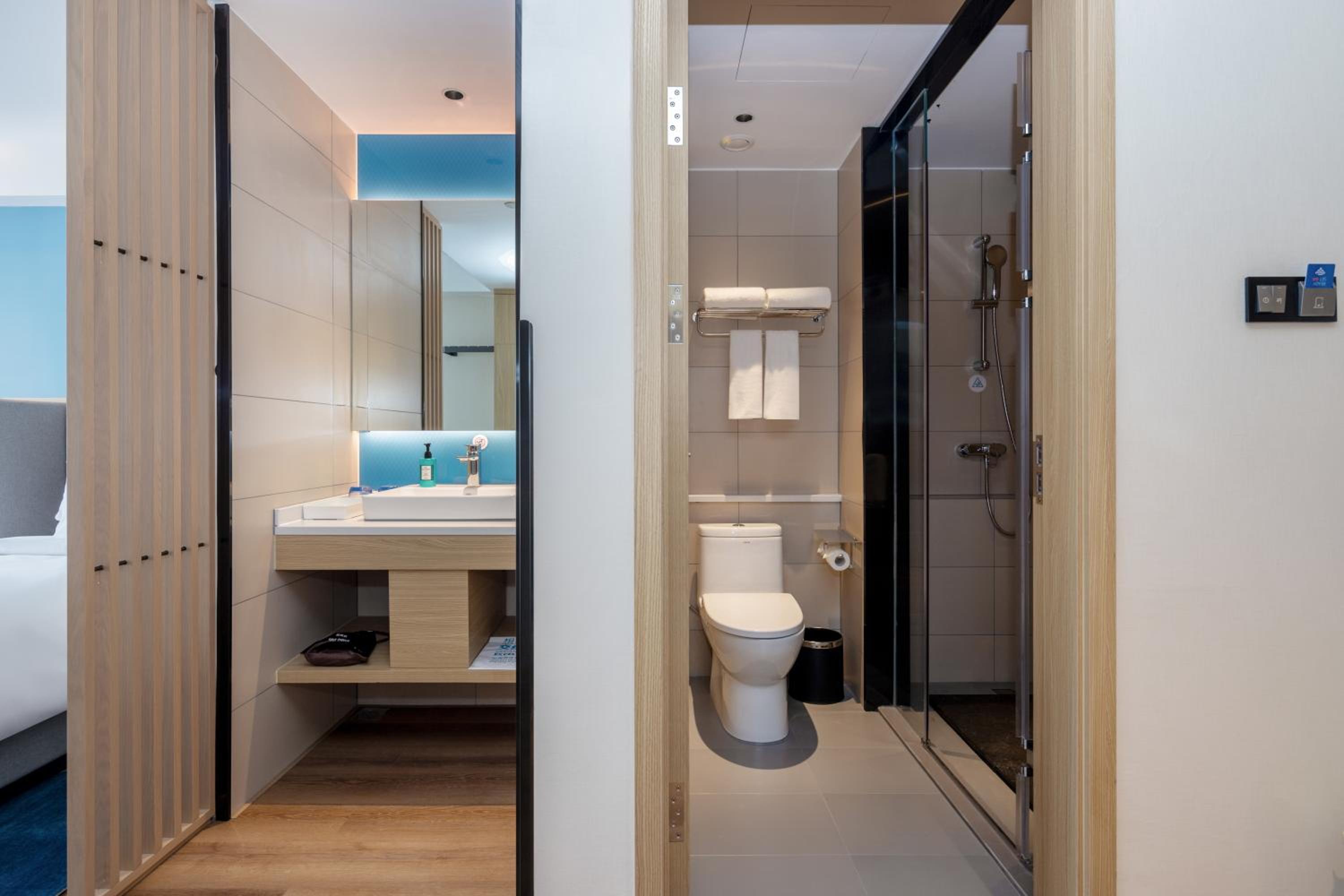 Standard Room - Photo 4