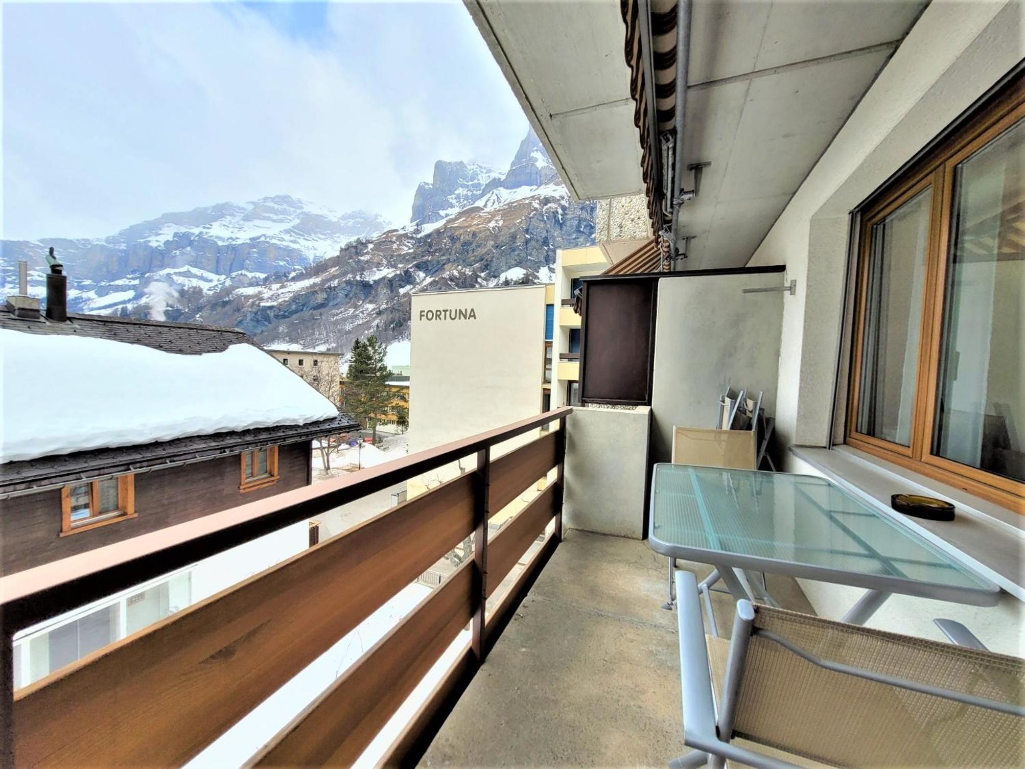 Apartment - Photo 4