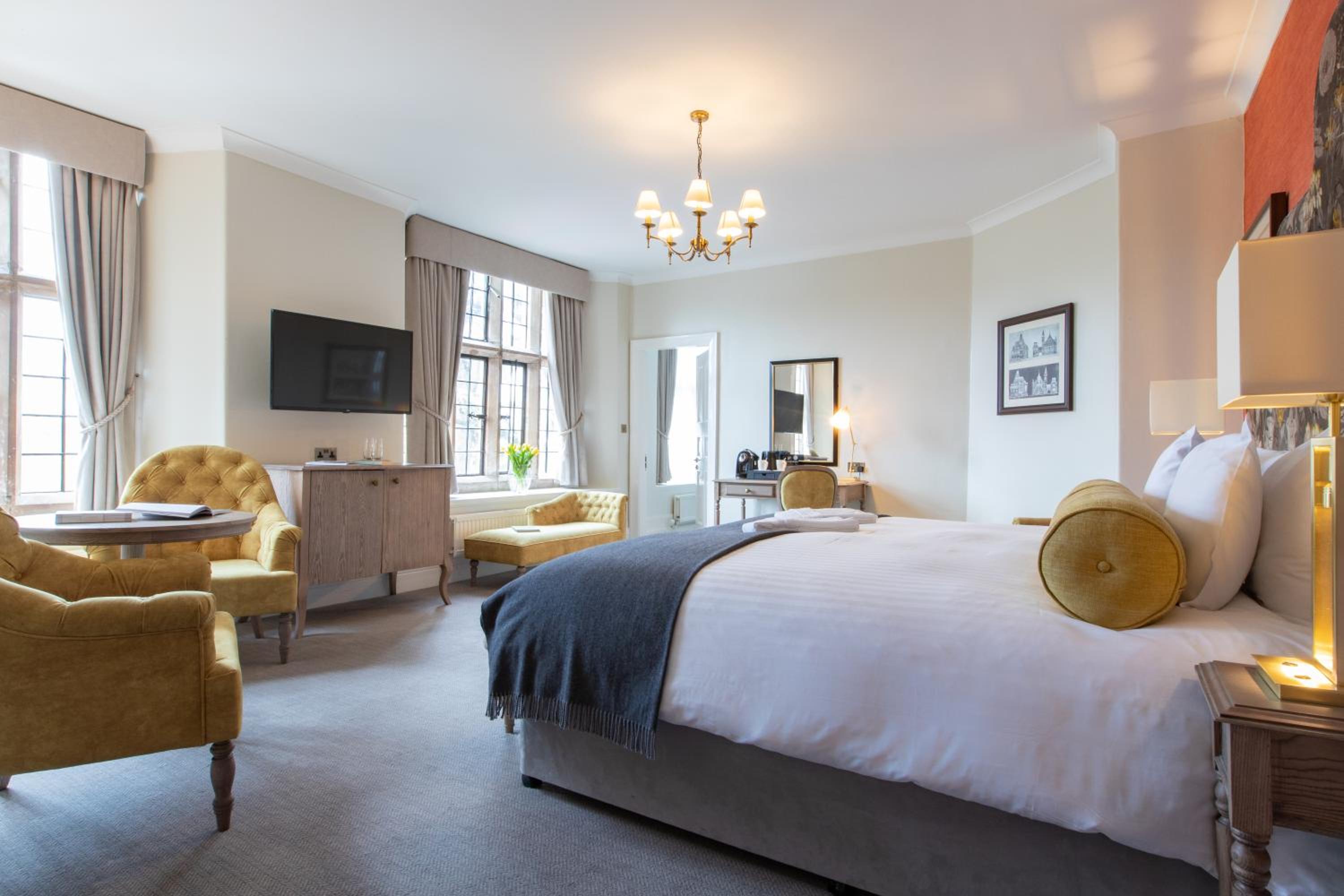 Manor House Junior Suite