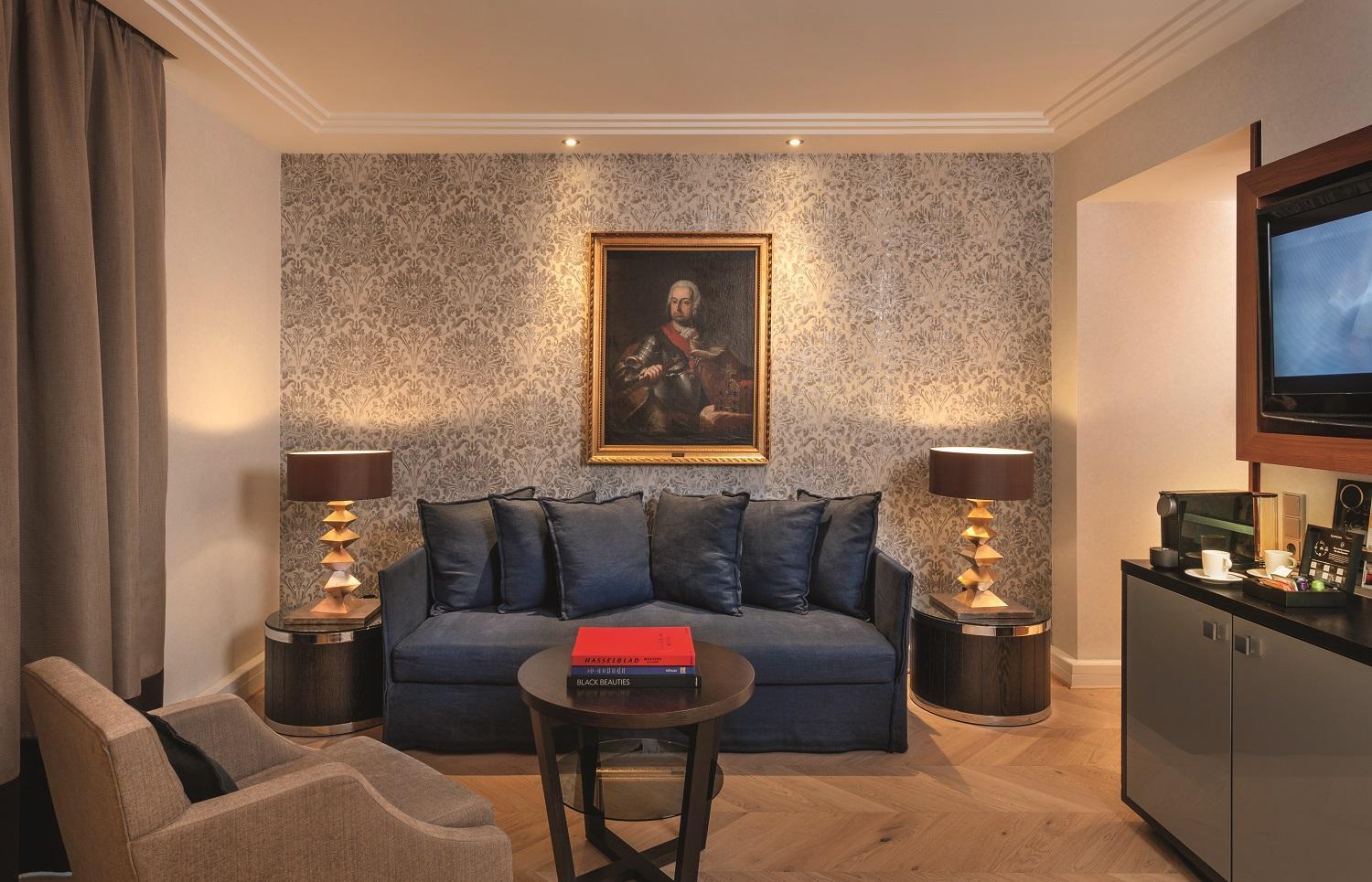 Suite - Photo 4