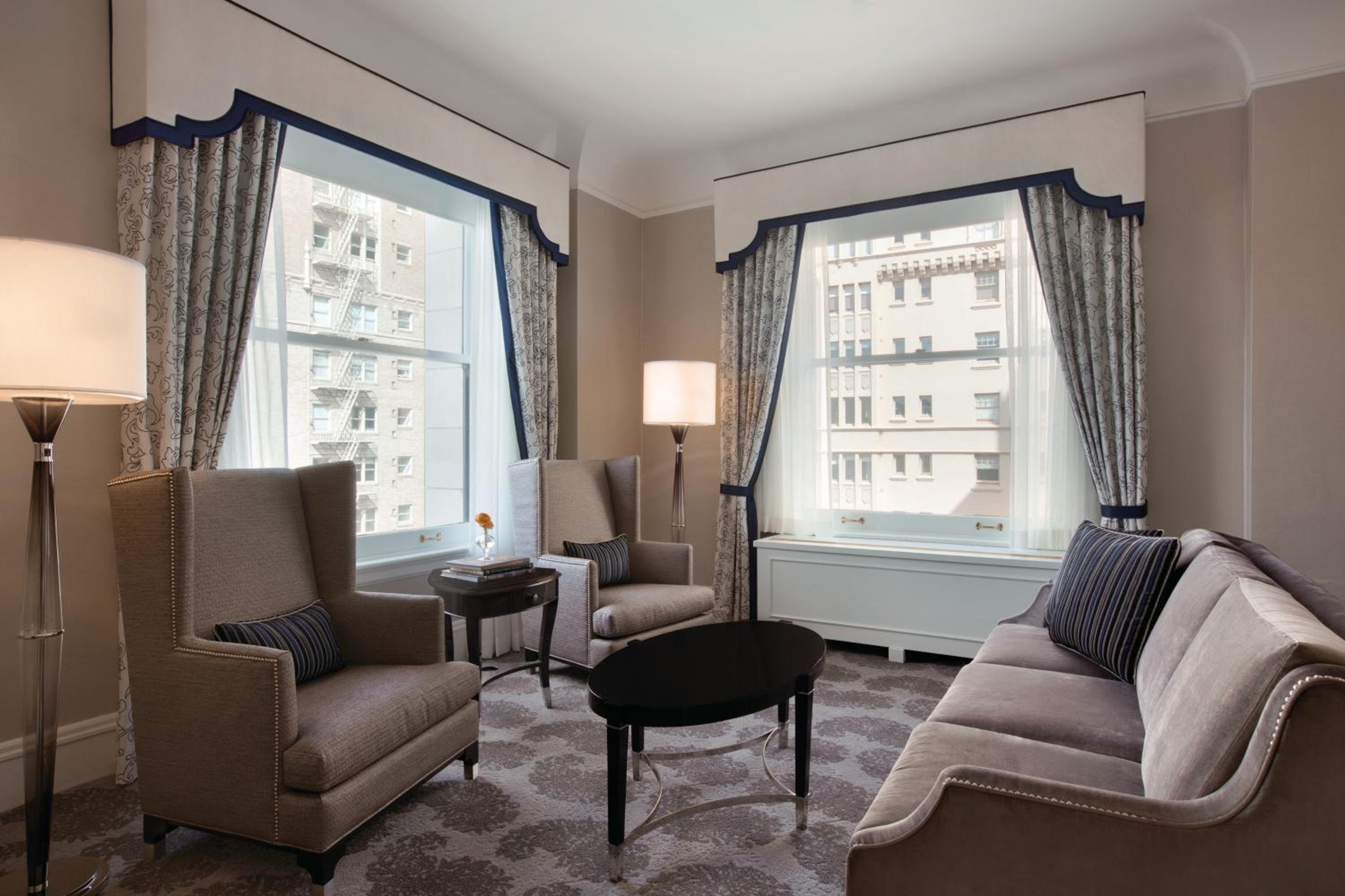 Corner King Suite with Sofa Bed