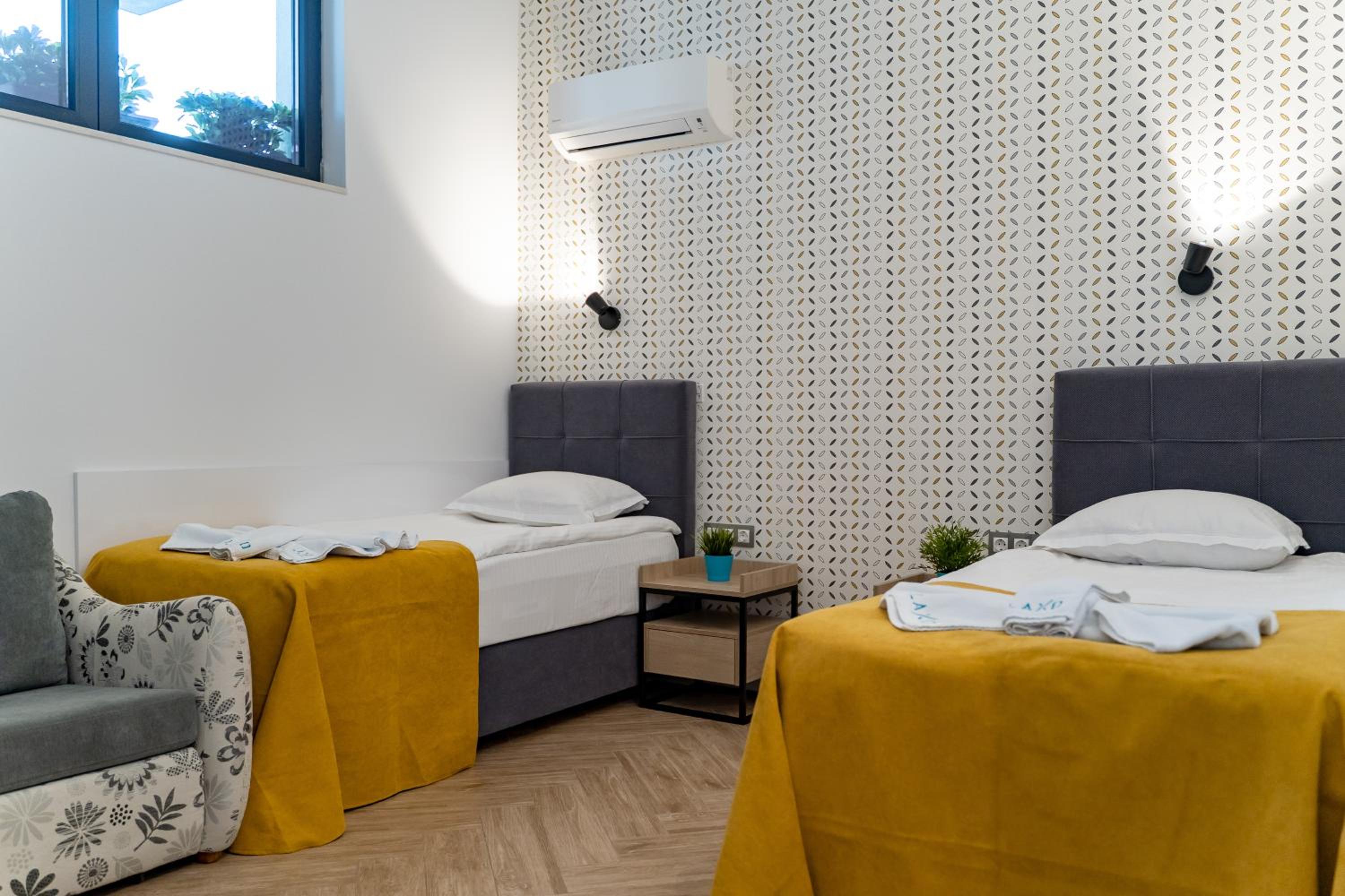Economy Twin Room - Ground Floor (no balcony) photo 2