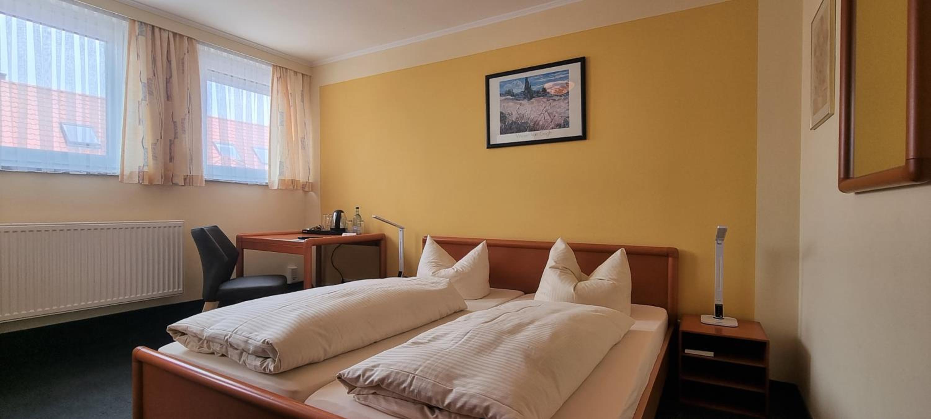 Standard Double Room - Photo 6