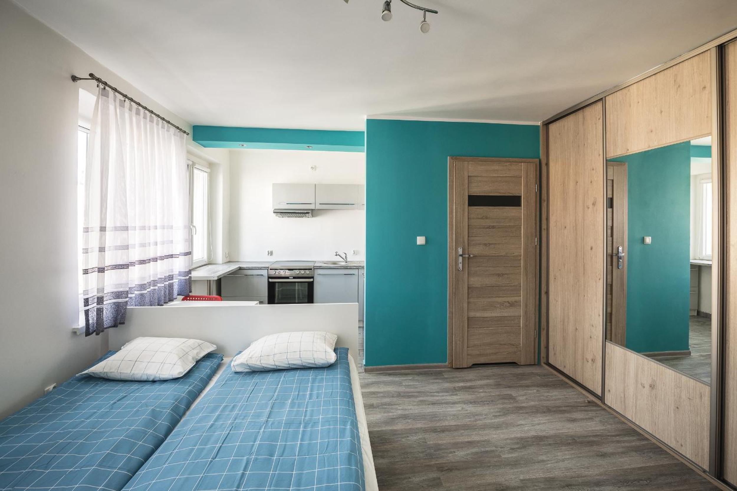 One-Bedroom Apartment - Photo 6