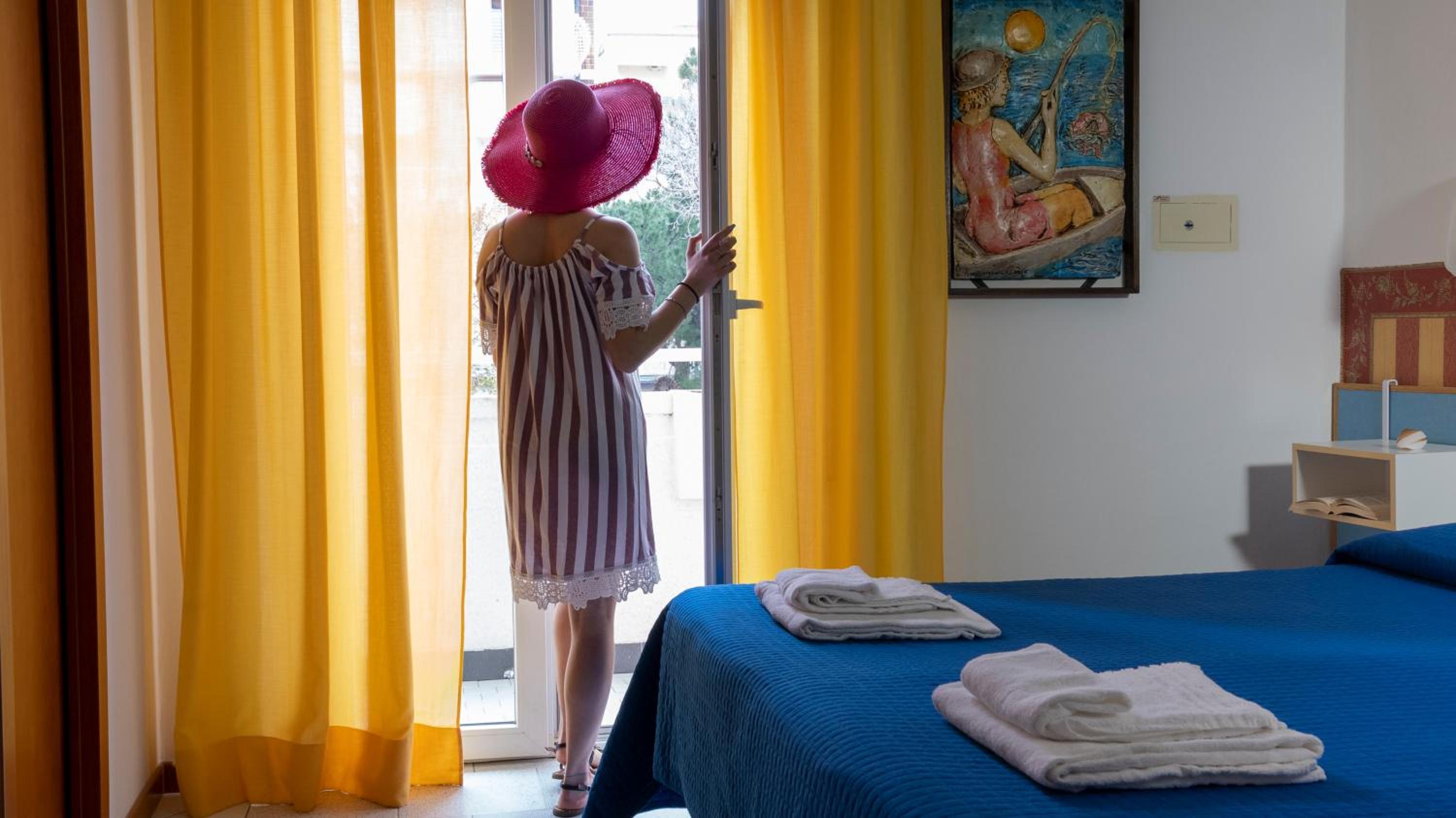 Superior Double or Twin Room with Terrace - Photo 11