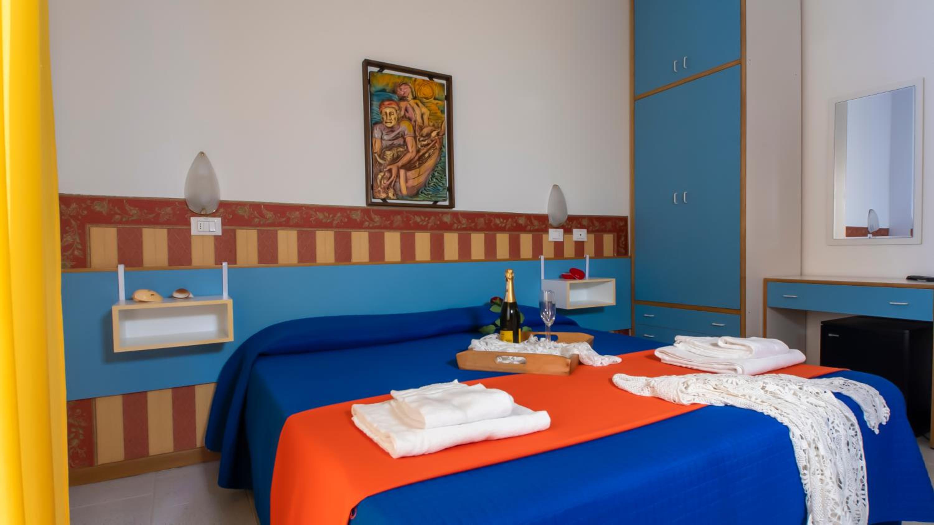 Superior Double or Twin Room with Terrace - Photo 10