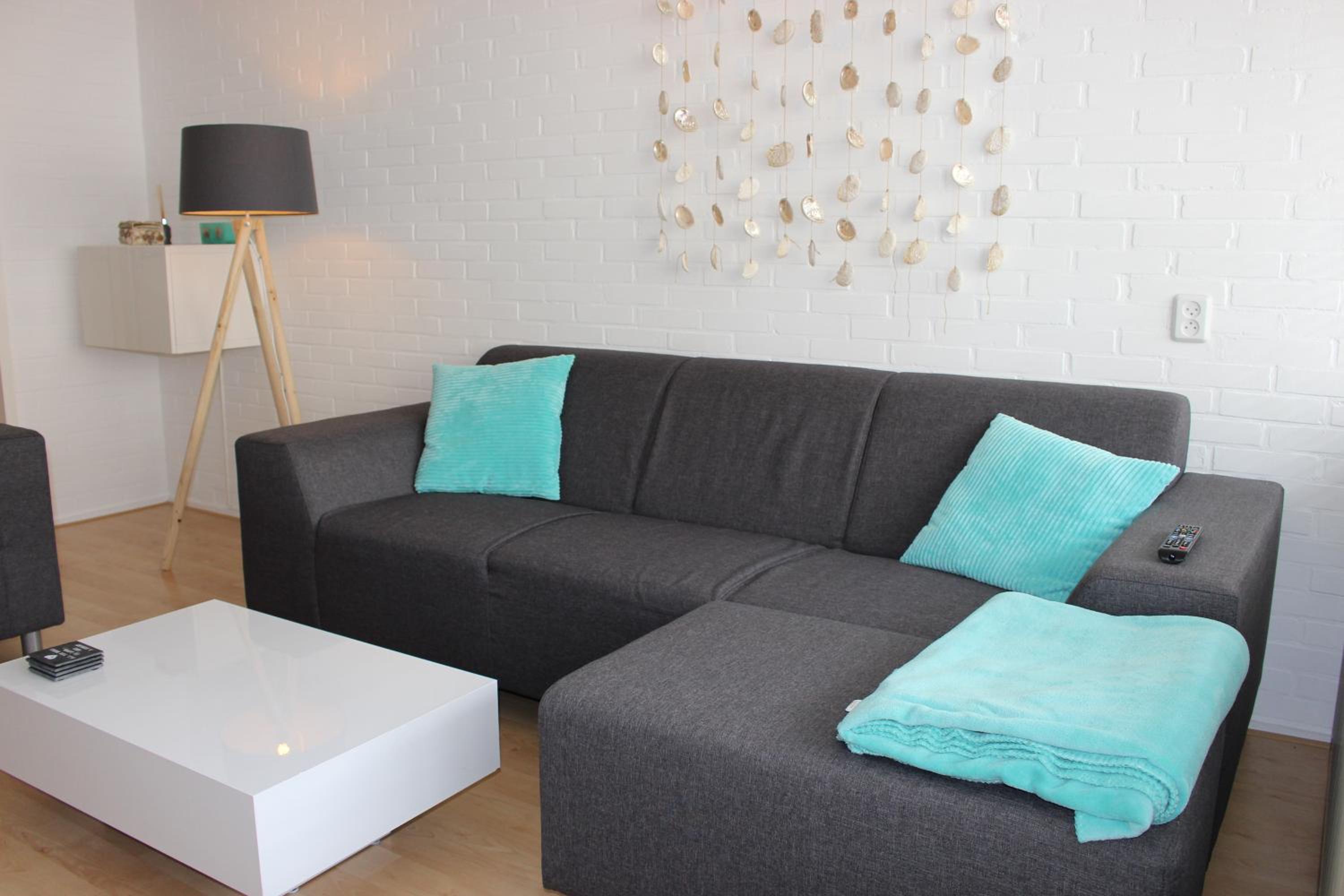 Two-Bedroom Apartment with Balcony photo 2