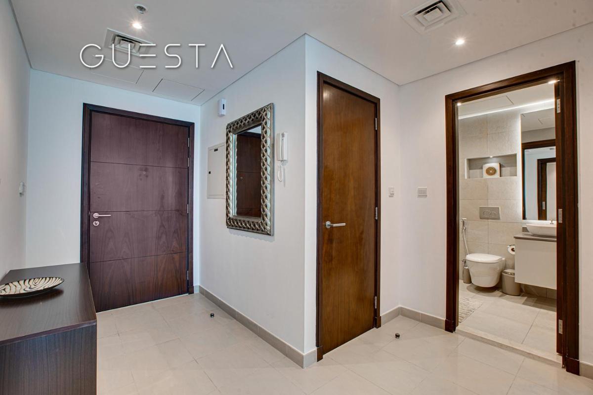 Apartment with Sea View photo 2
