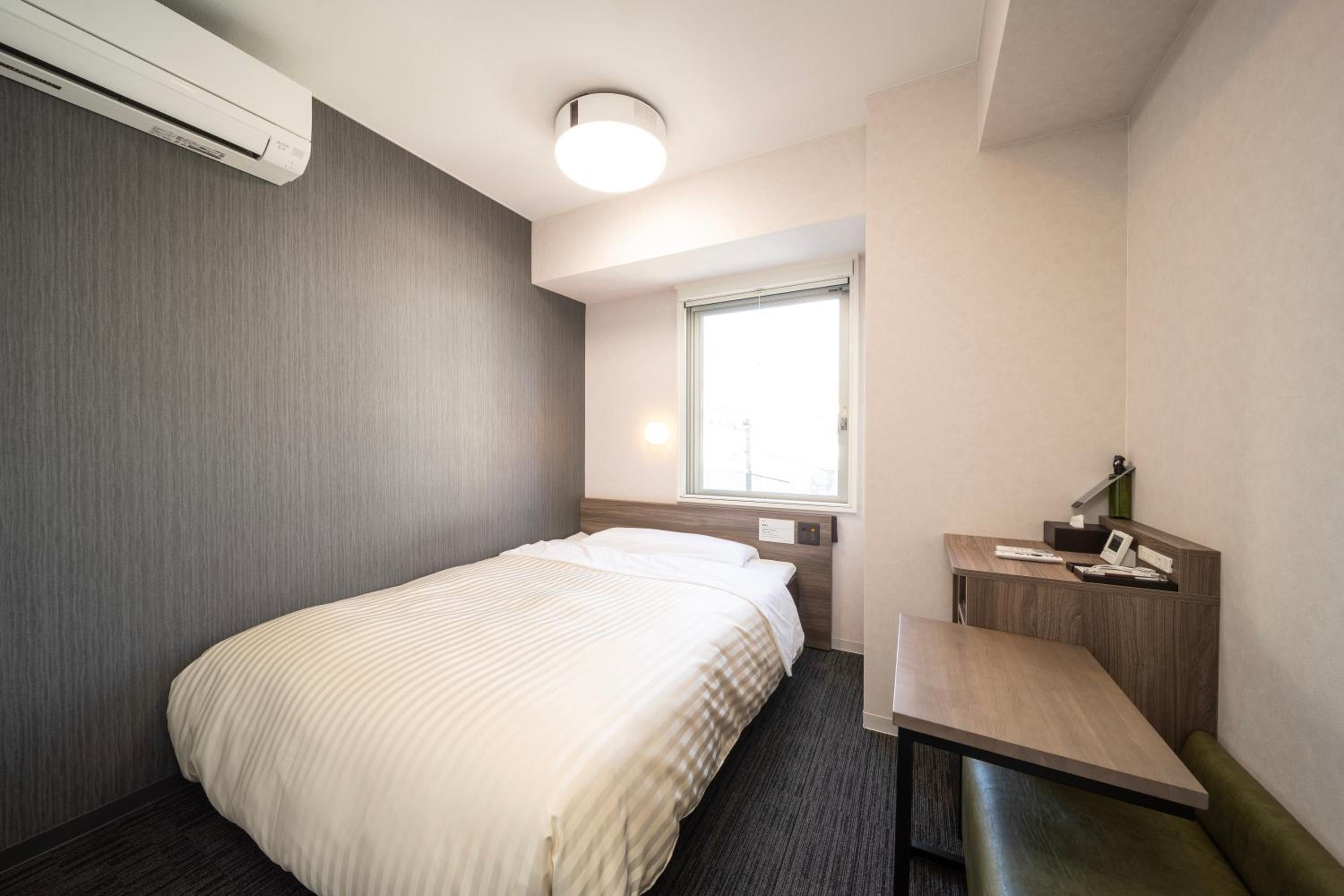 Double Room - Photo 15