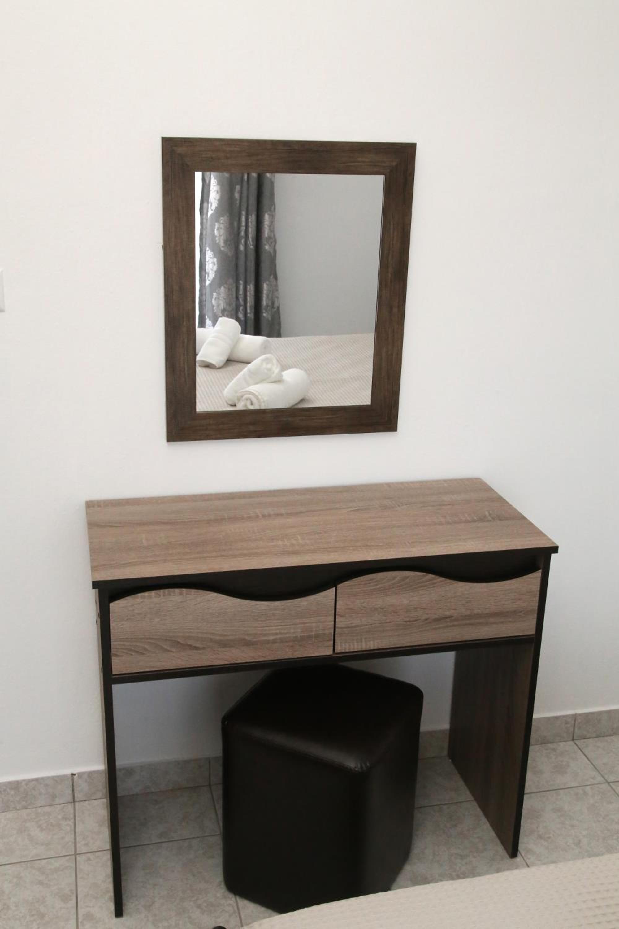 Three-Bedroom Apartment photo 2