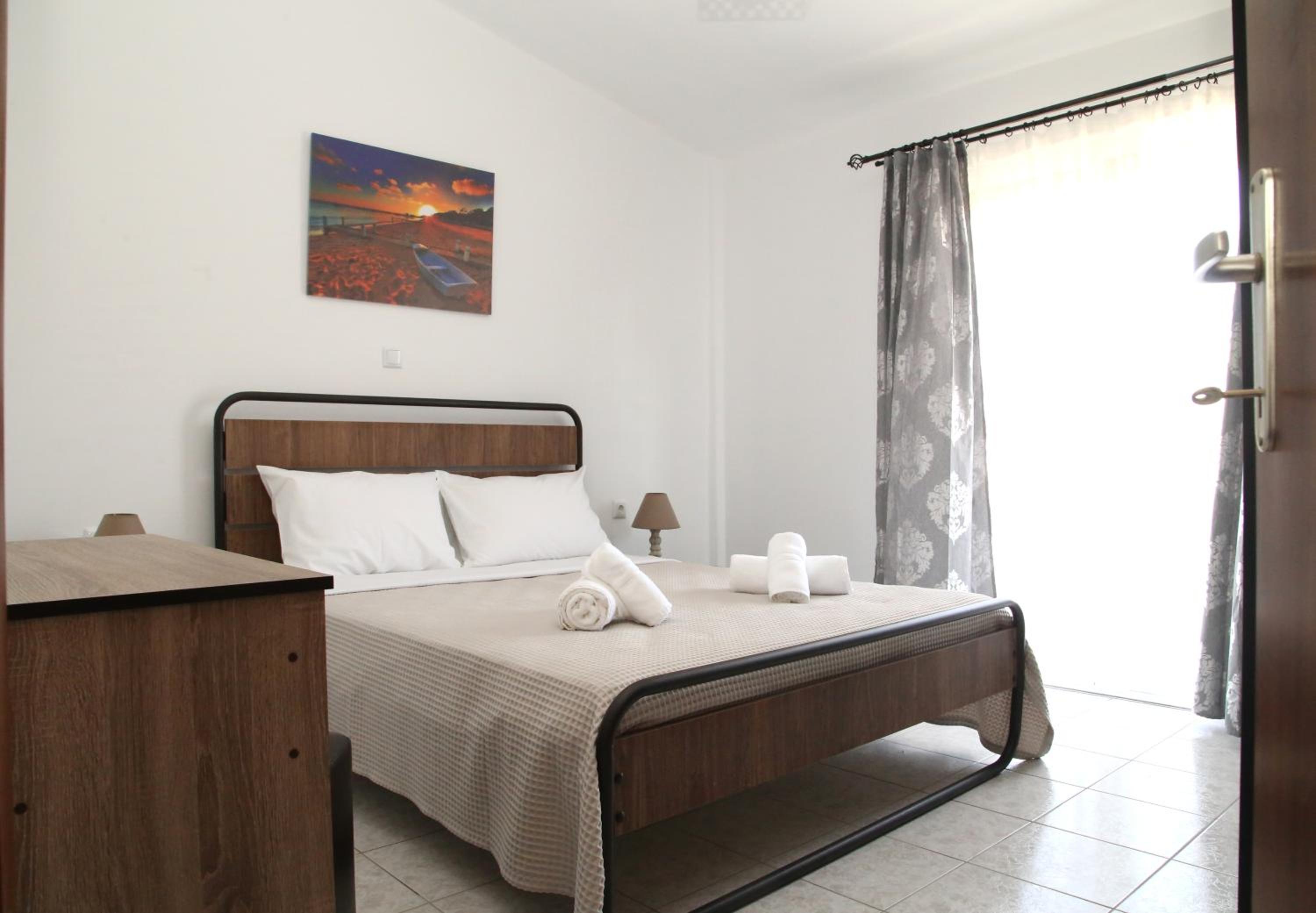 Three-Bedroom Apartment photo 1
