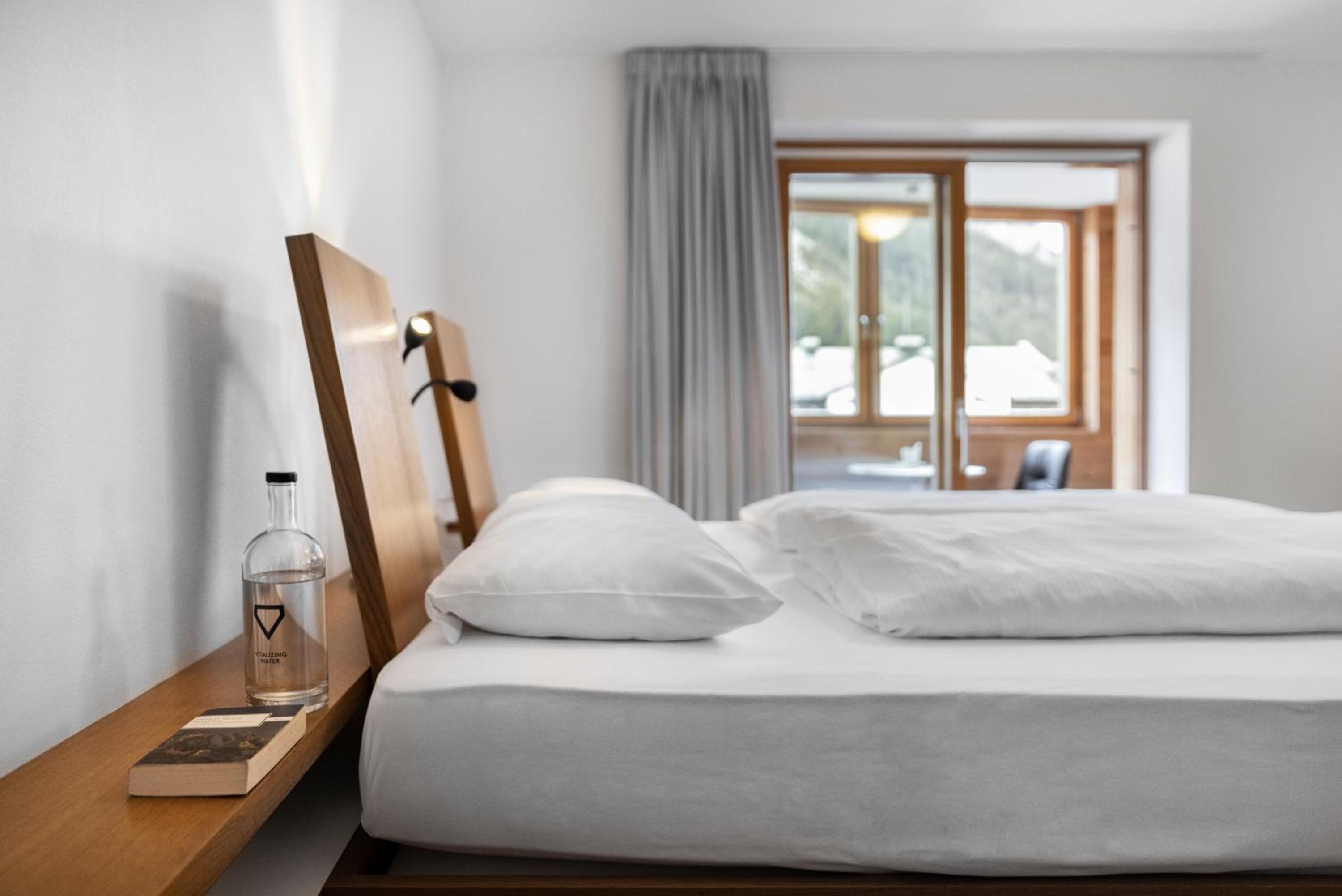 Superior Double or Twin Room with Mountain View