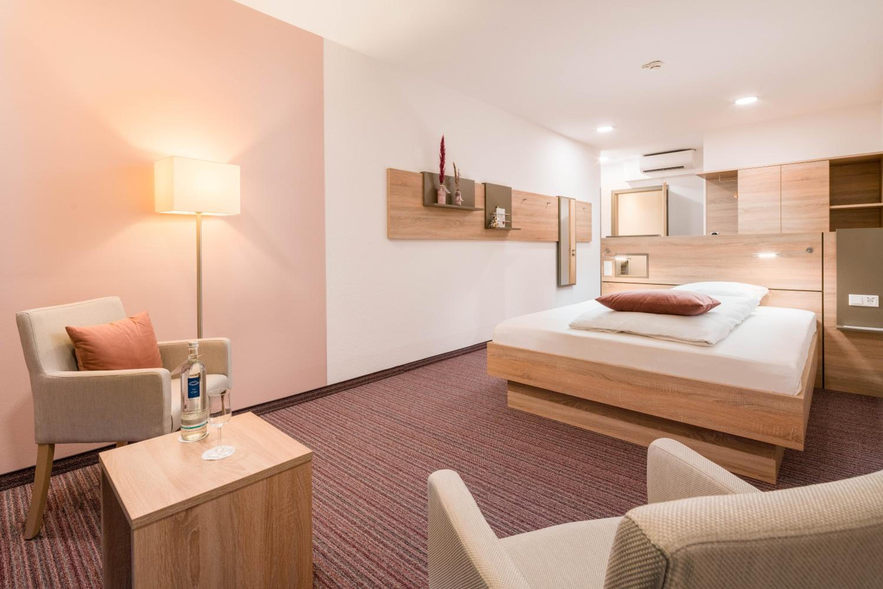 Classic Plus Single Room excluding thermal bath access  photo 2