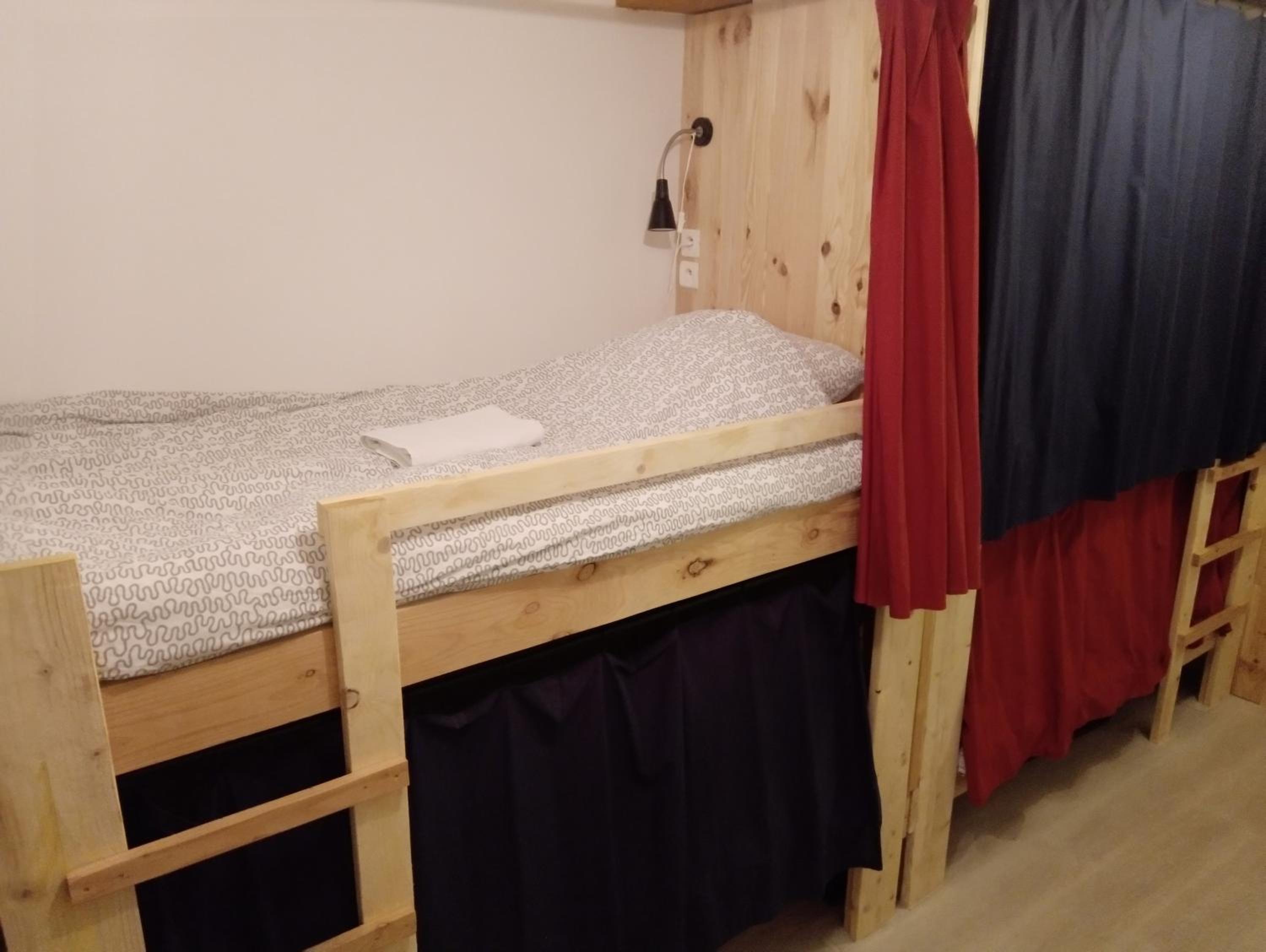 Bunk Bed in Mixed Dormitory Room photo 2
