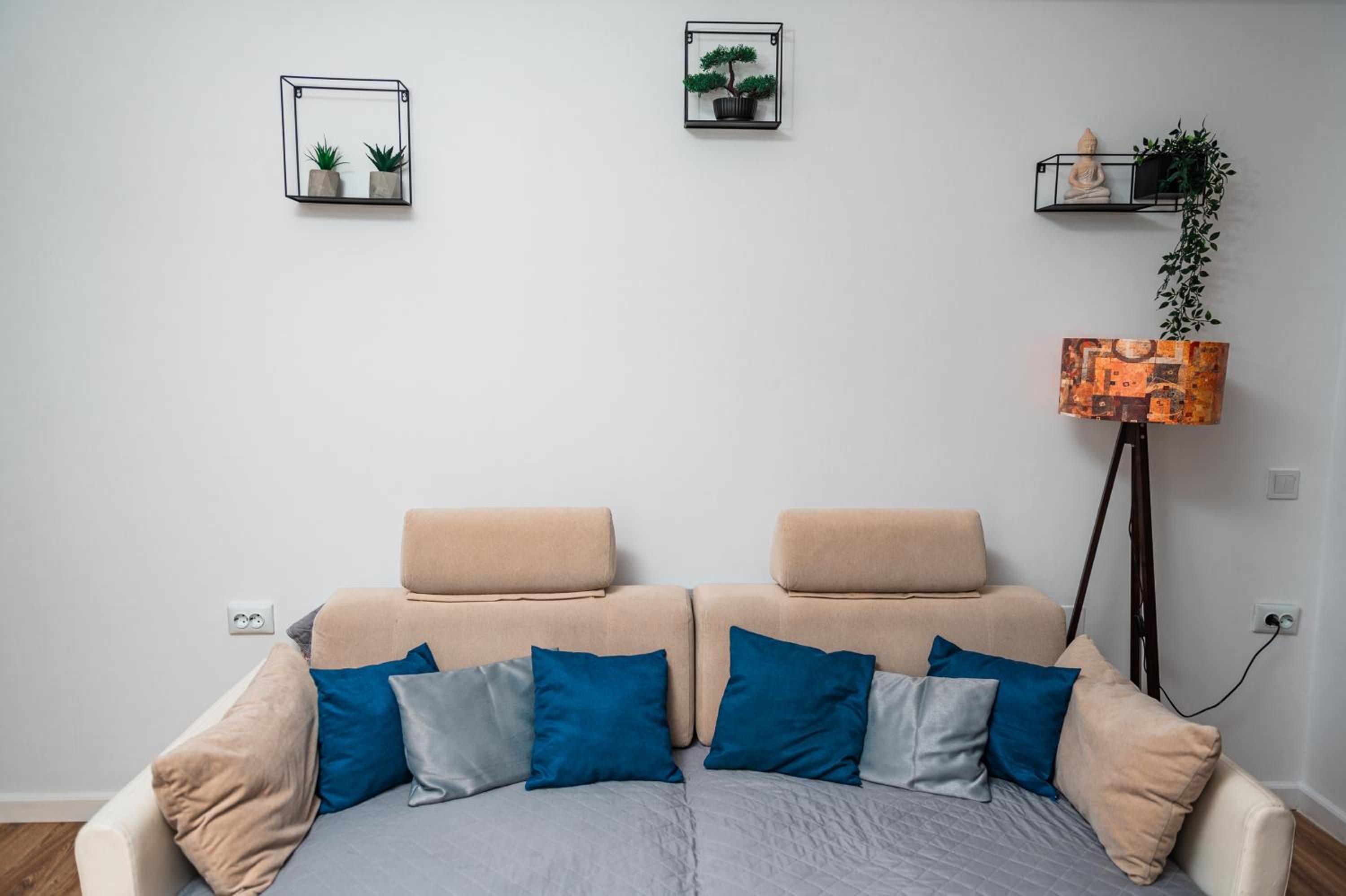 Two-Bedroom Apartment - Photo 5