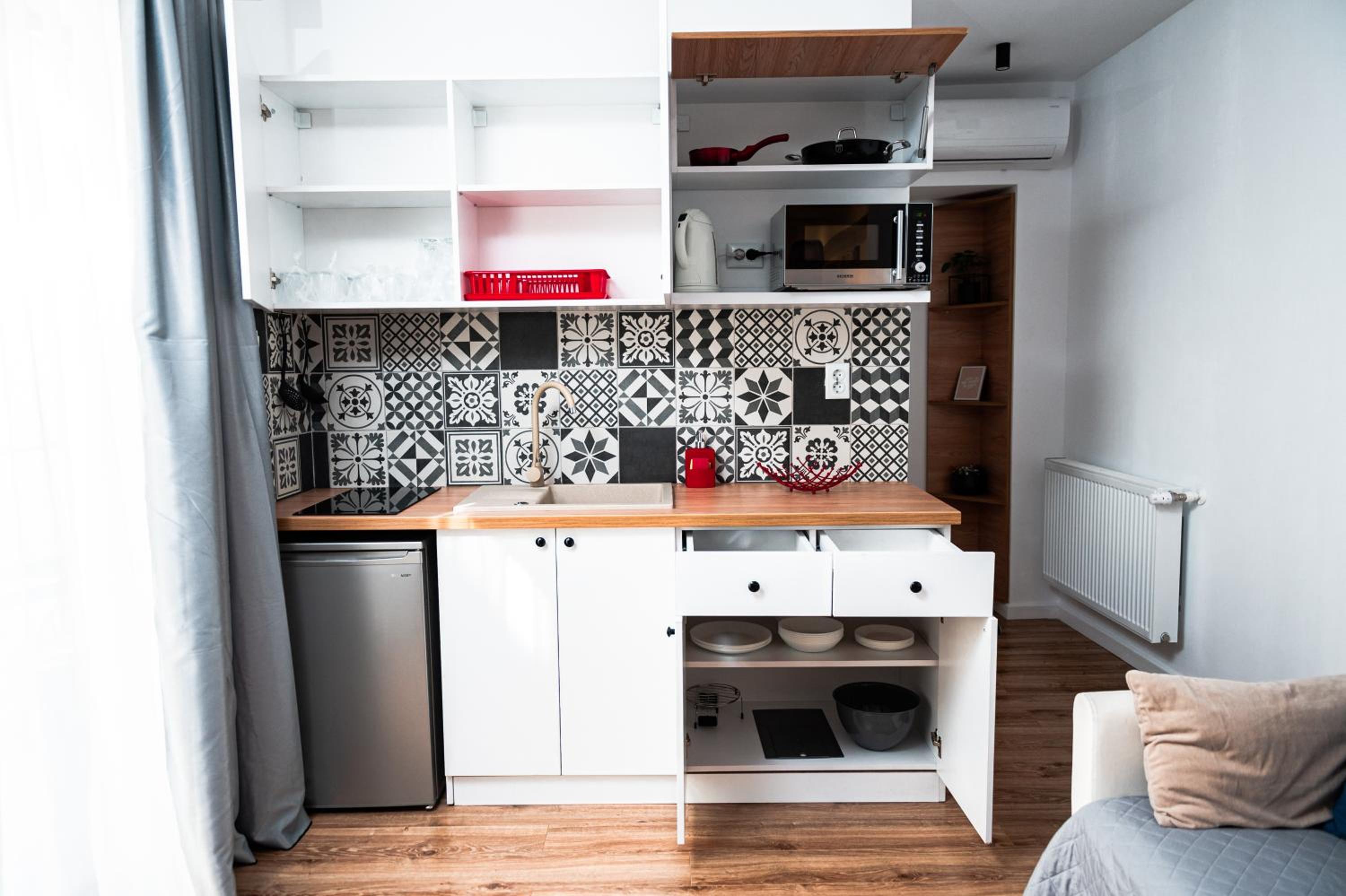 Two-Bedroom Apartment - Photo 4
